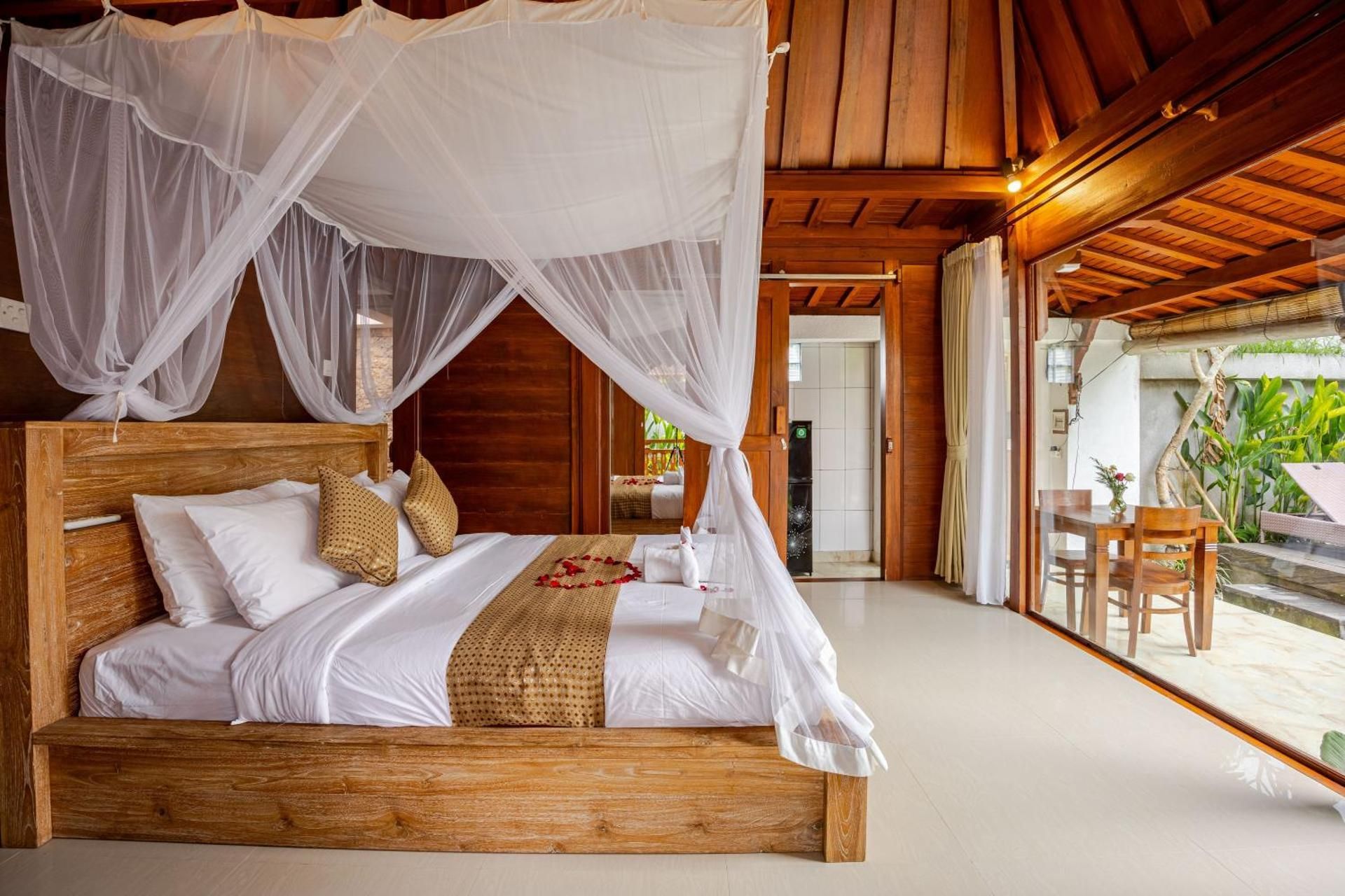 One-Bedroom Villa