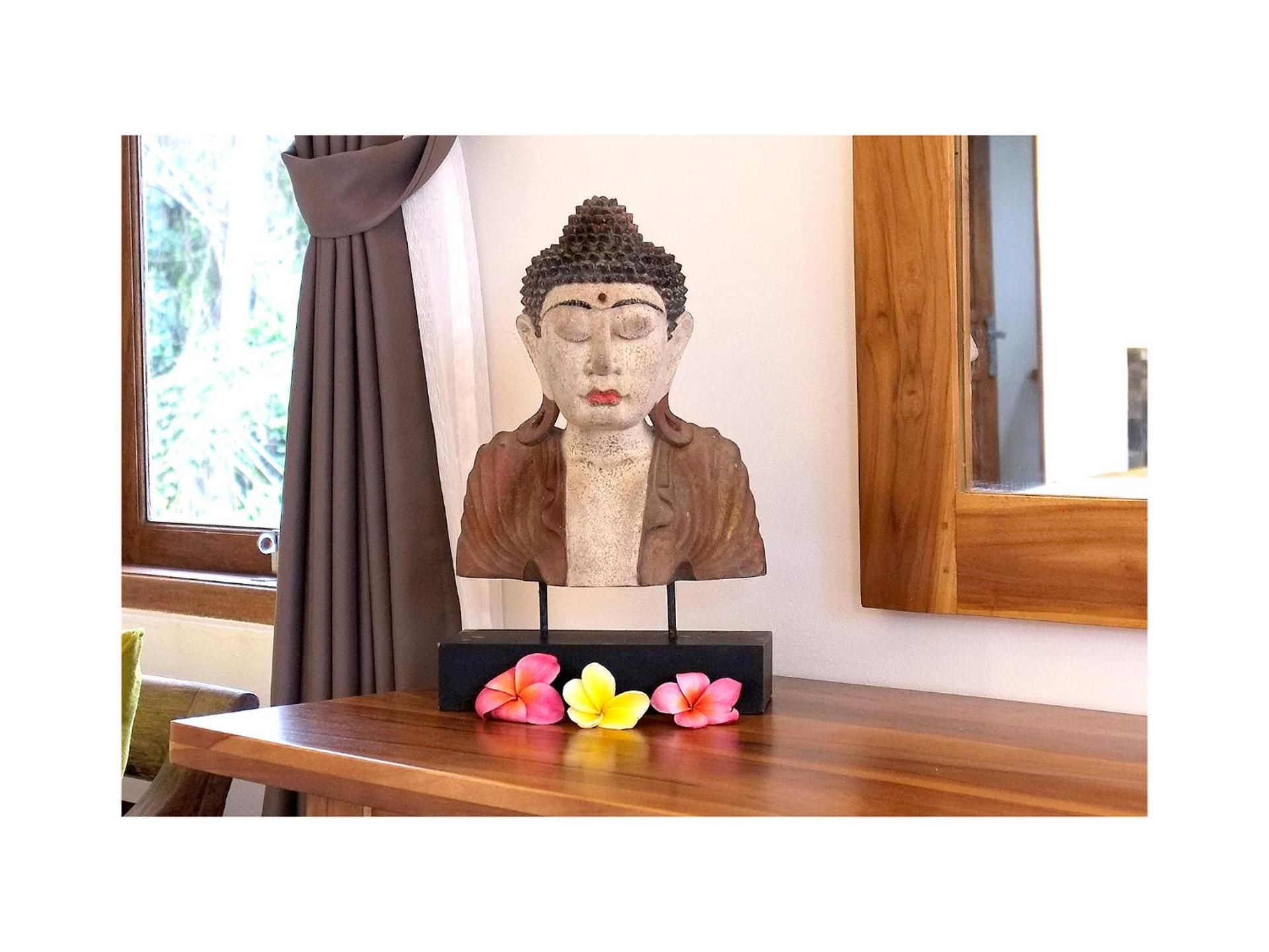 Narendra Suites
