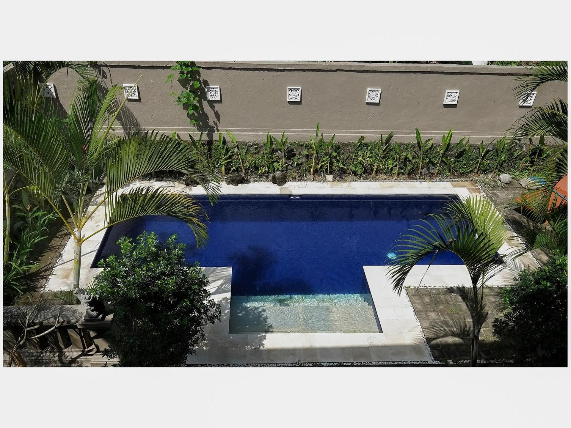 Narendra Suites