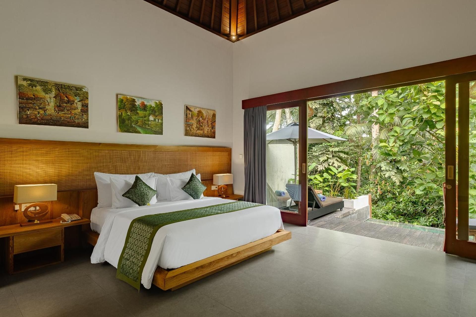 One bedroom villa with jungle view