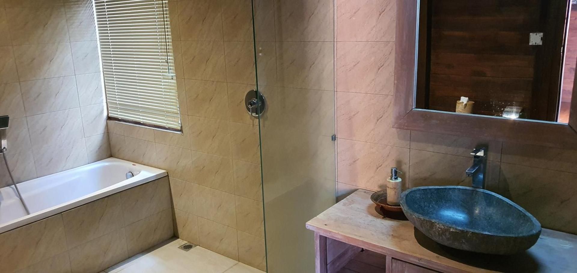 Double Room with Pool View