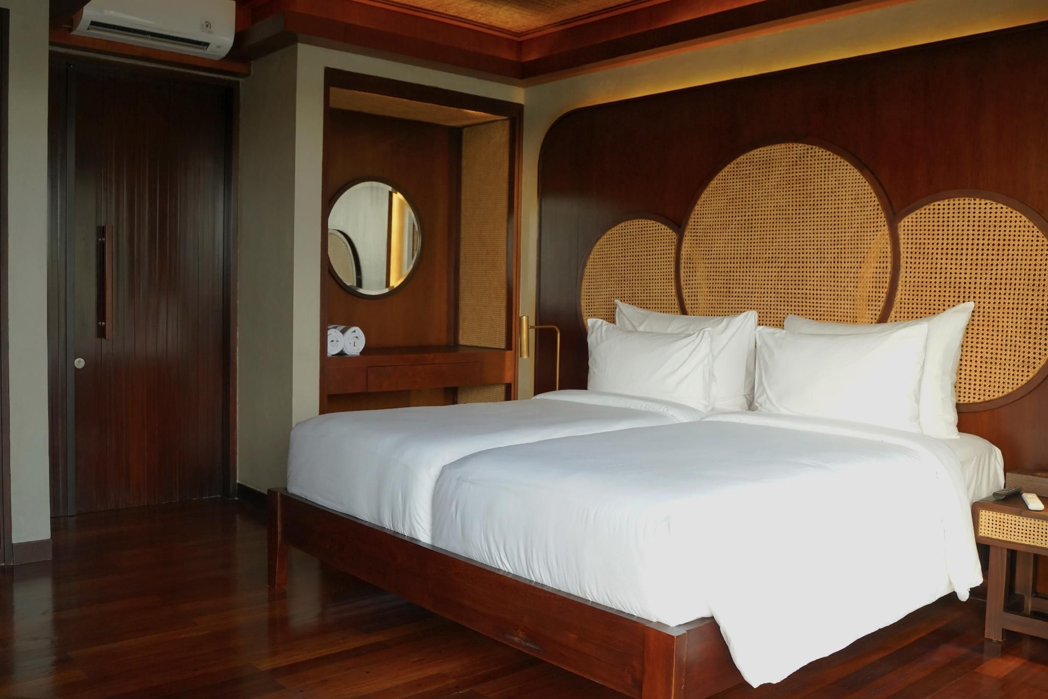 Royal Two Bedroom Pool Villa
