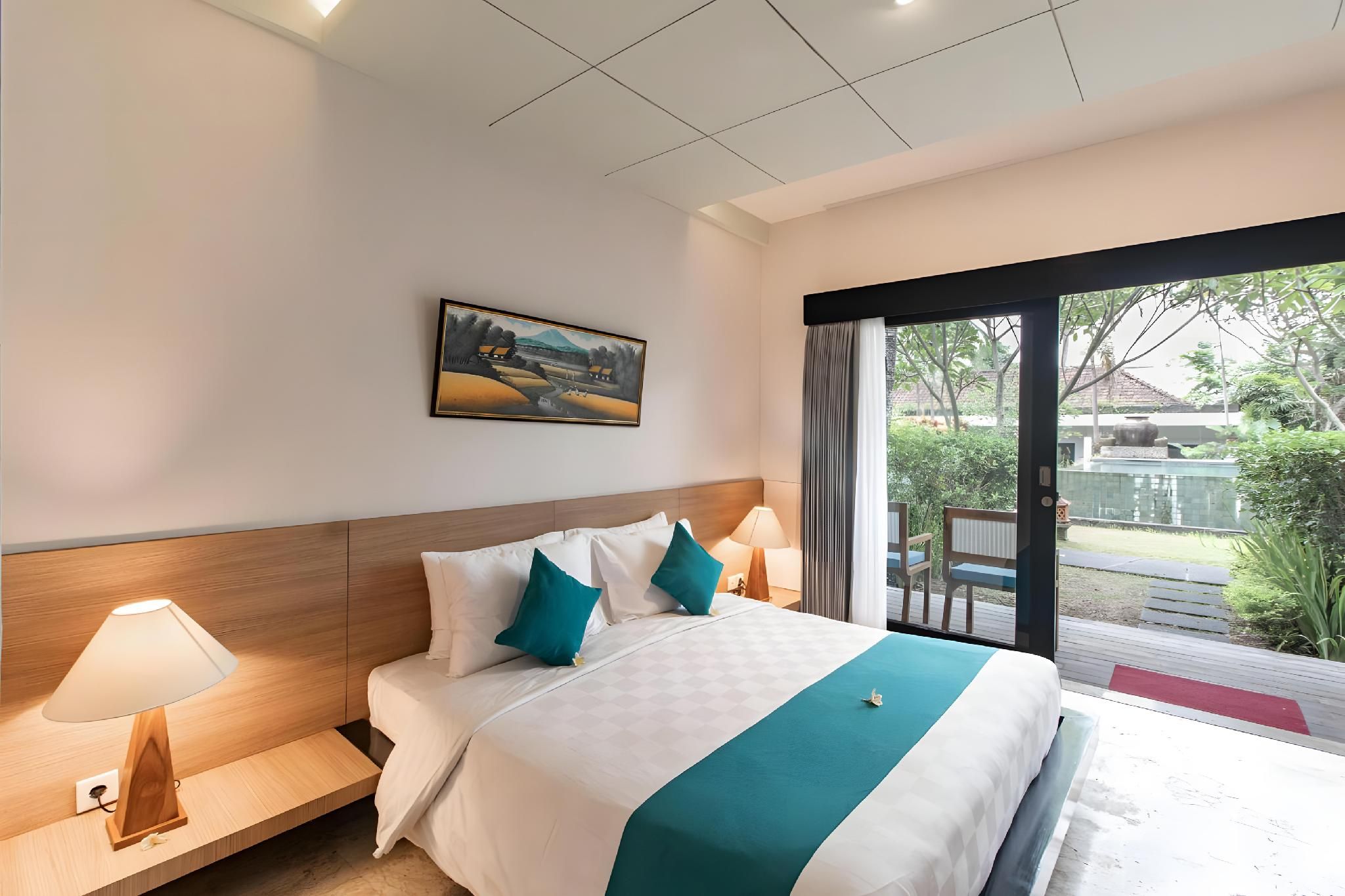 Superior Deluxe Double or Twin Room