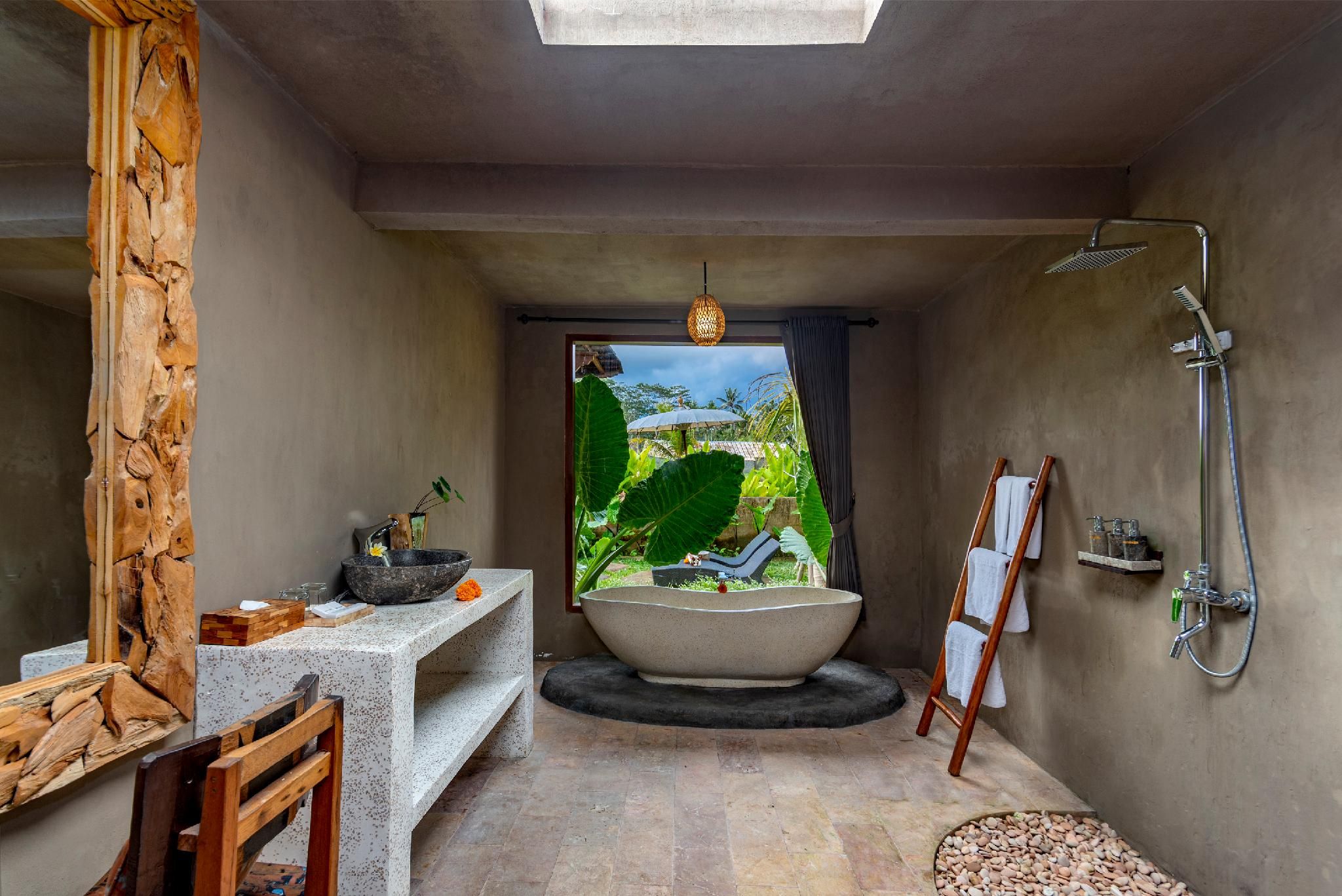 Deluxe Pool Villa