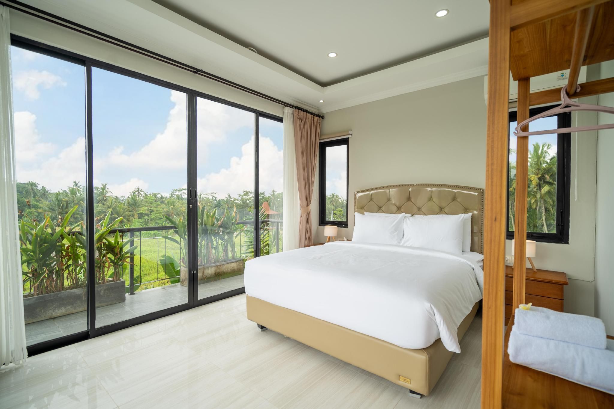 Rice Field View Private Pool Villa