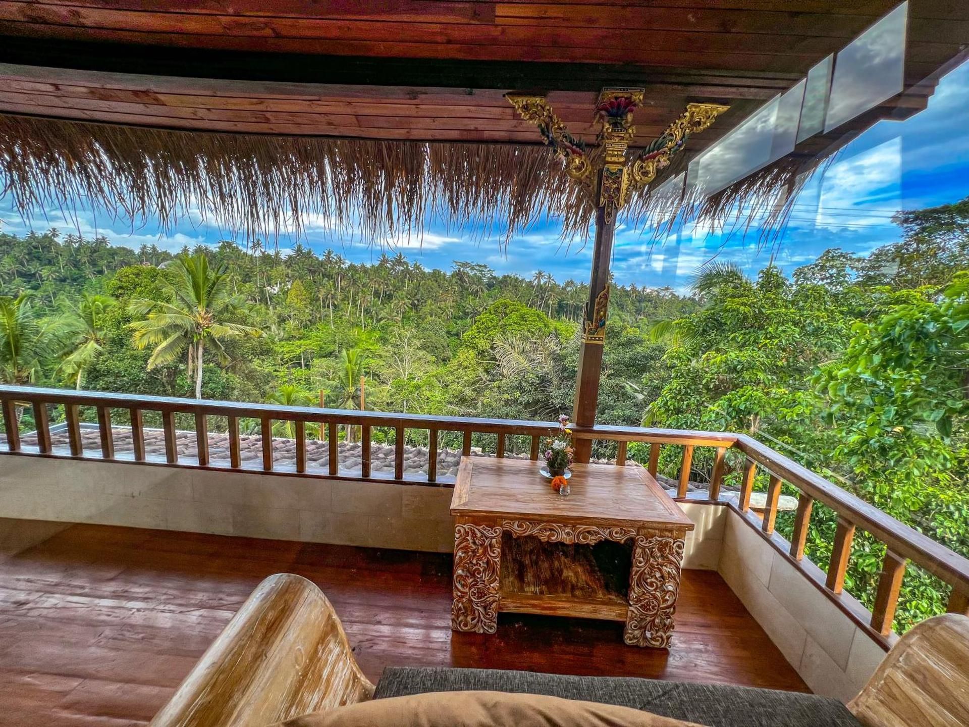King Suite with Balcony