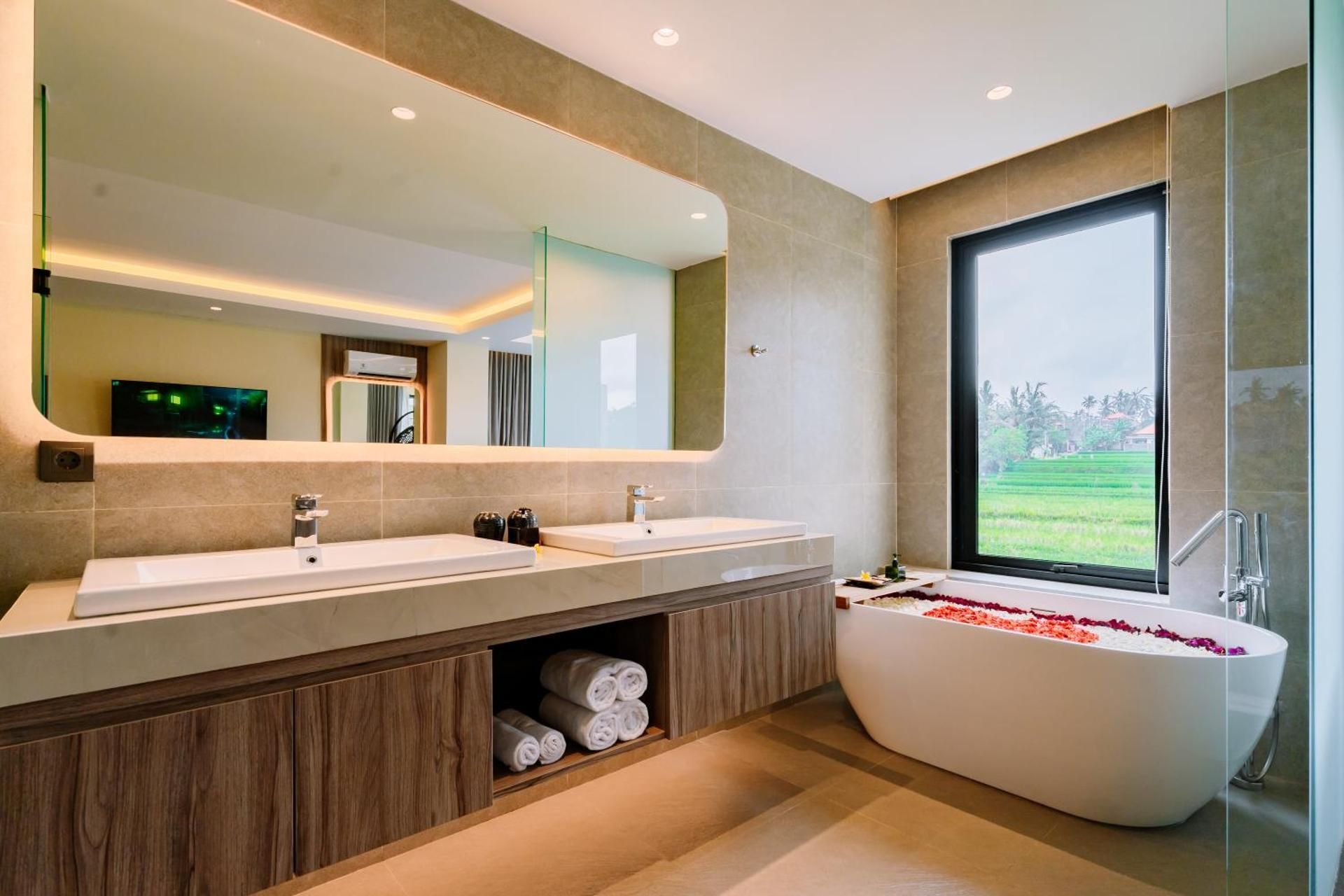 Suite with Balcony