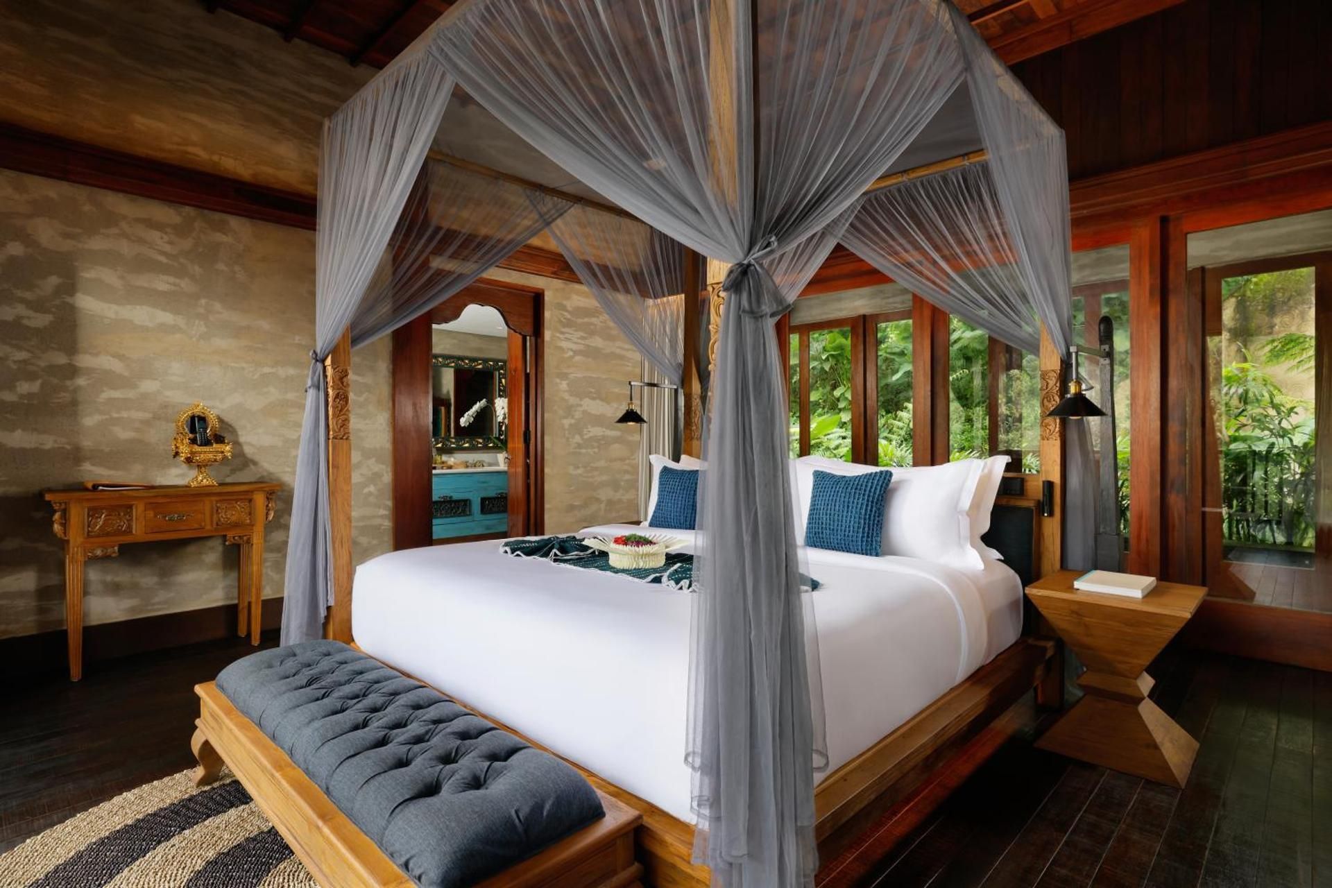 Bayu Pool Villa