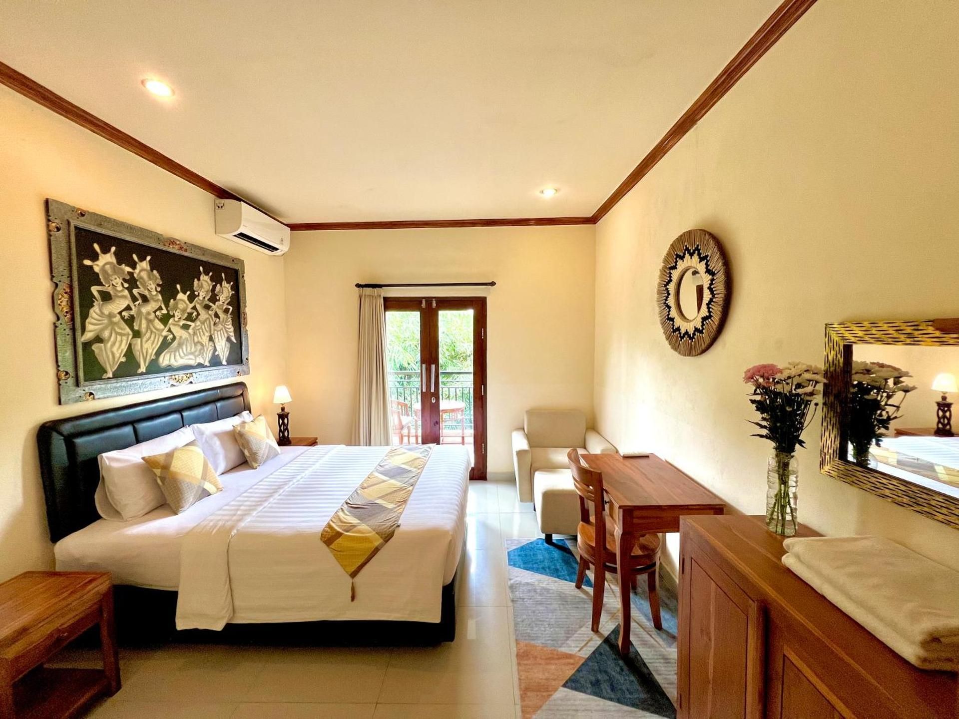 Deluxe Double Room with Balcony