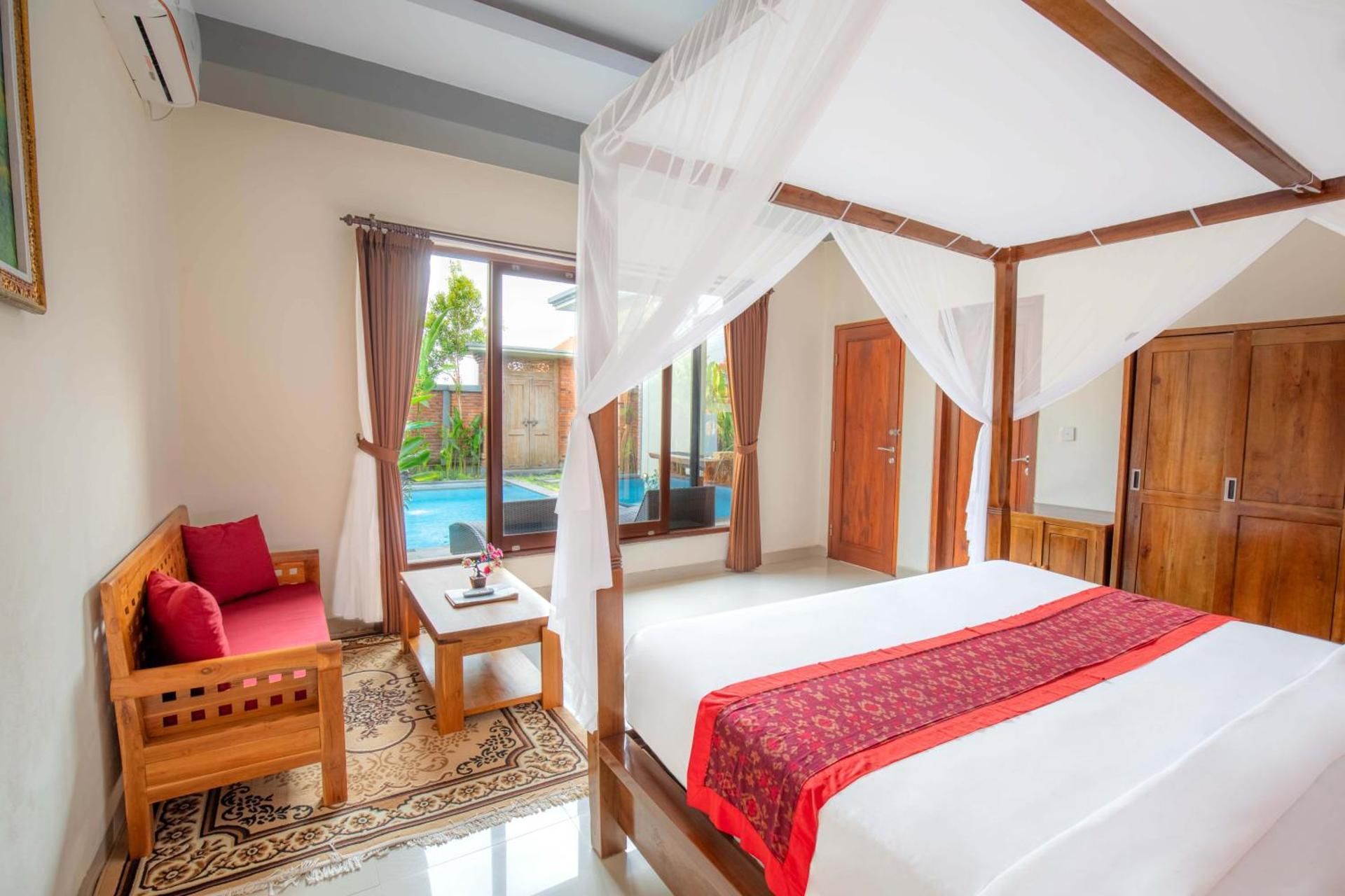 Deluxe Villa