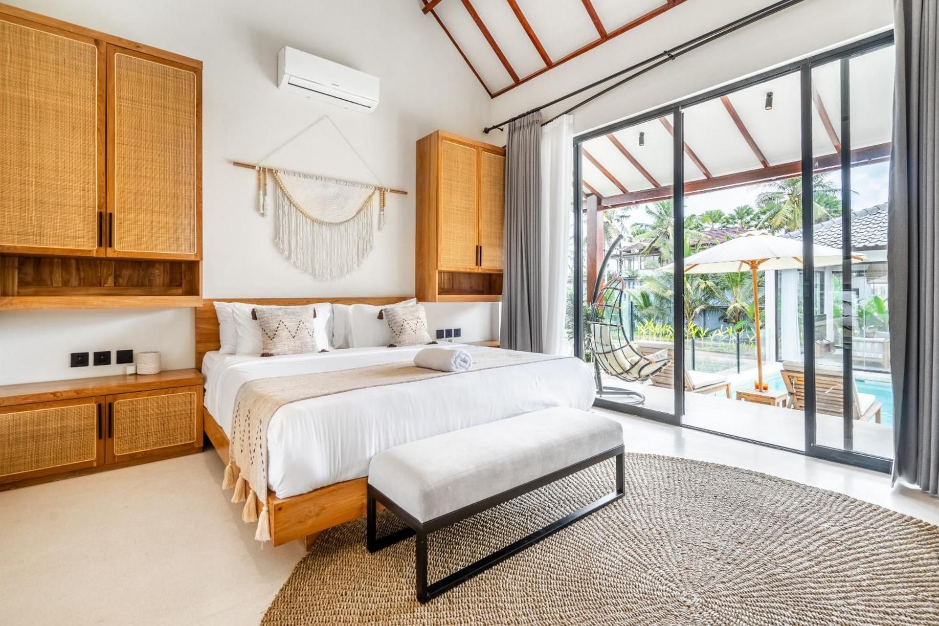One-Bedroom Villa