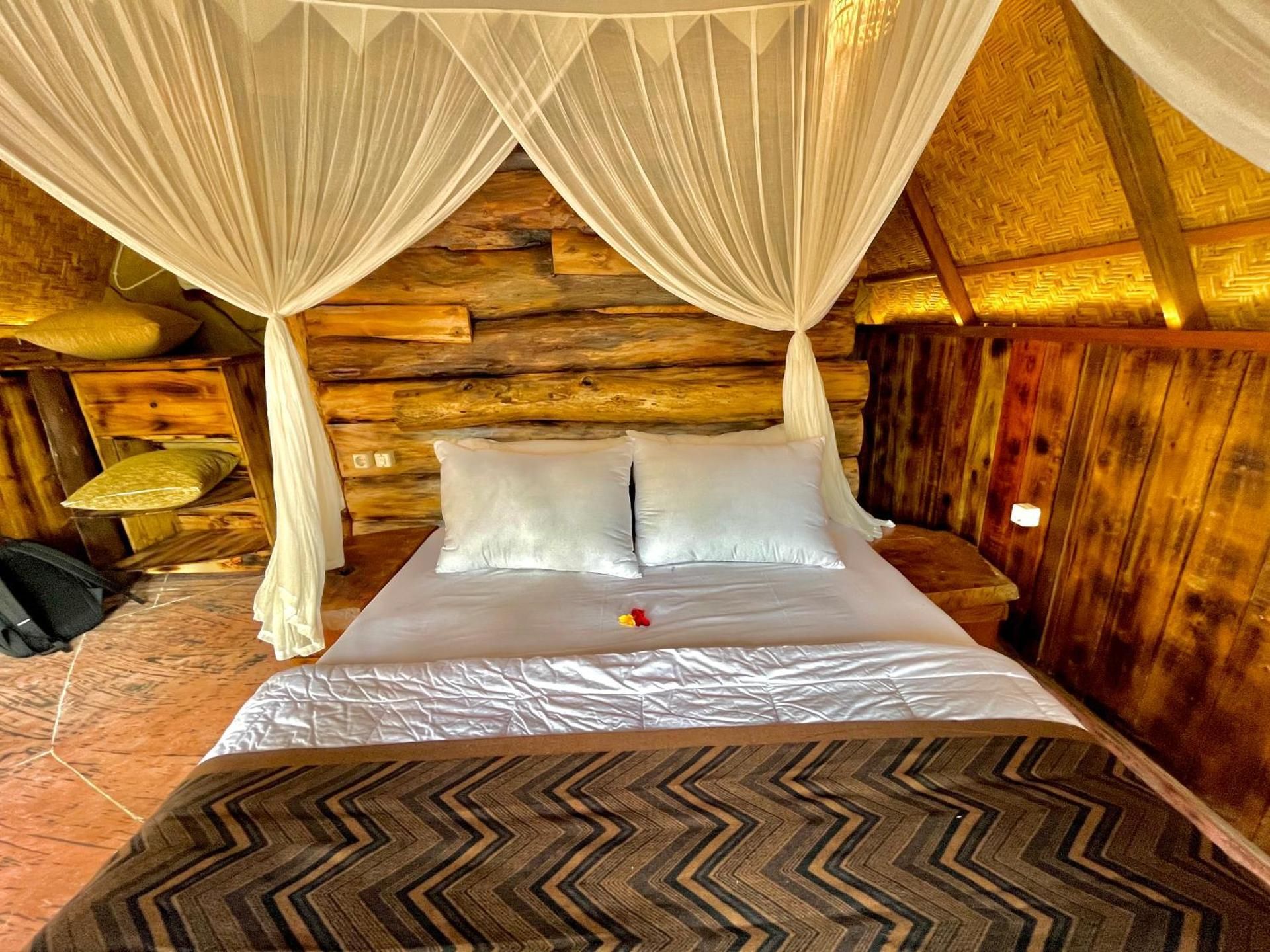 One-Bedroom Villa