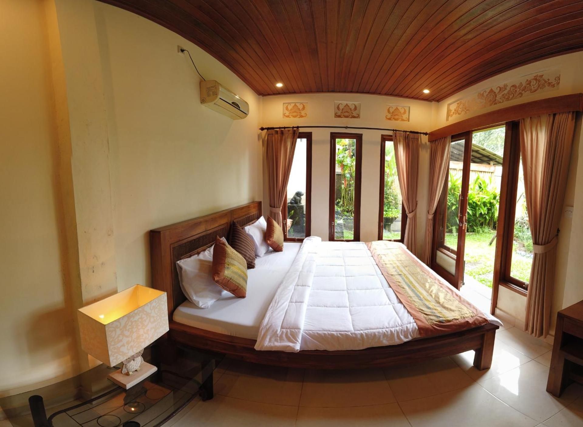 Twin Room with Balcony