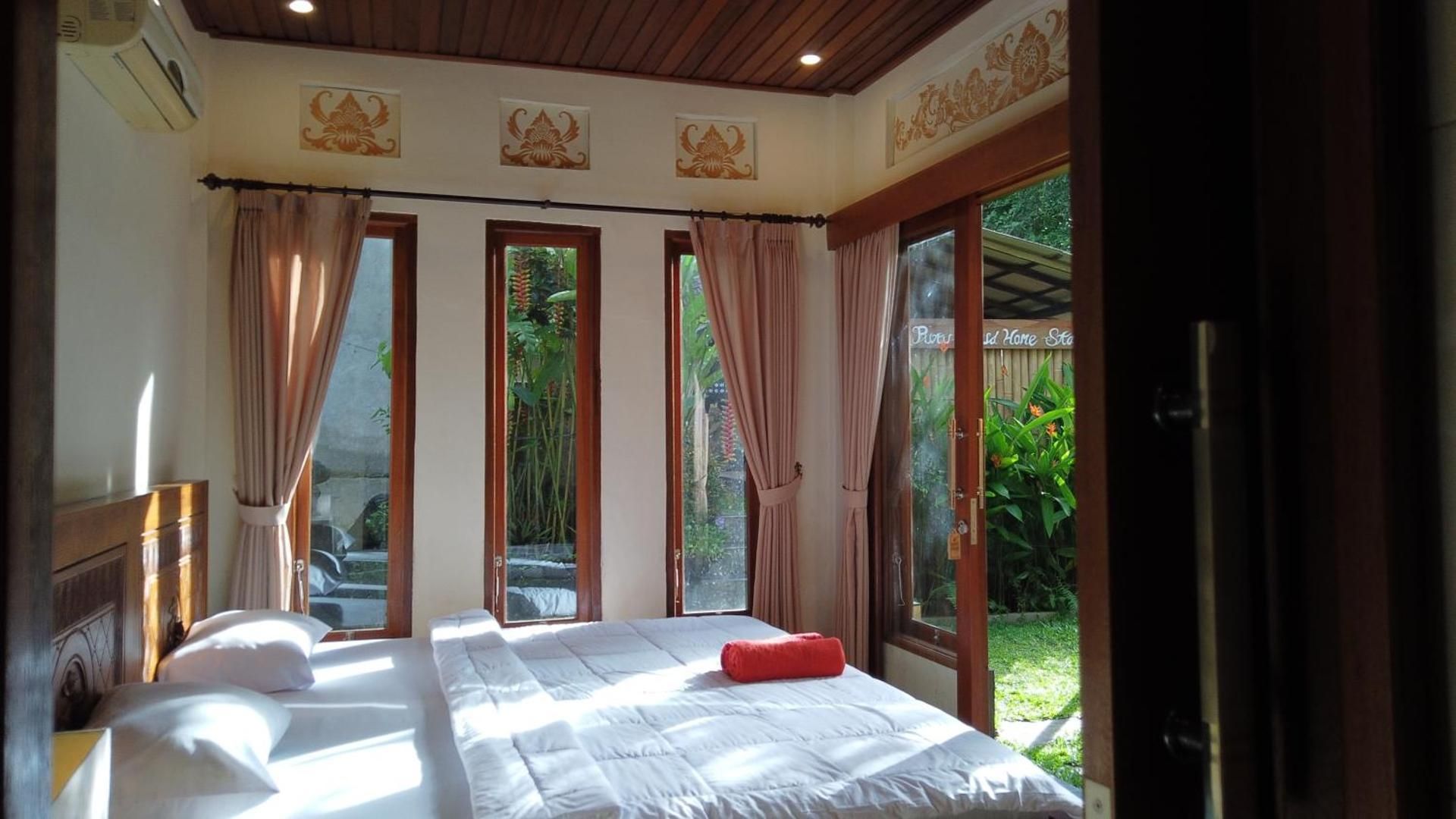 Twin Room with Balcony