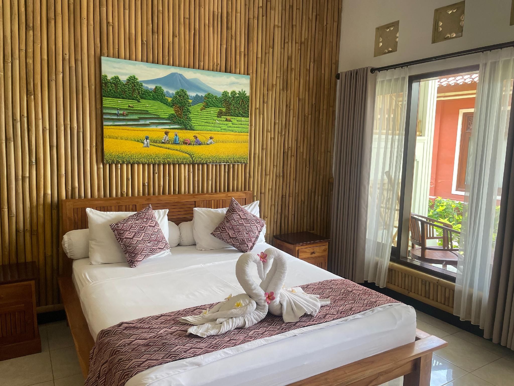 Suite with Garden View