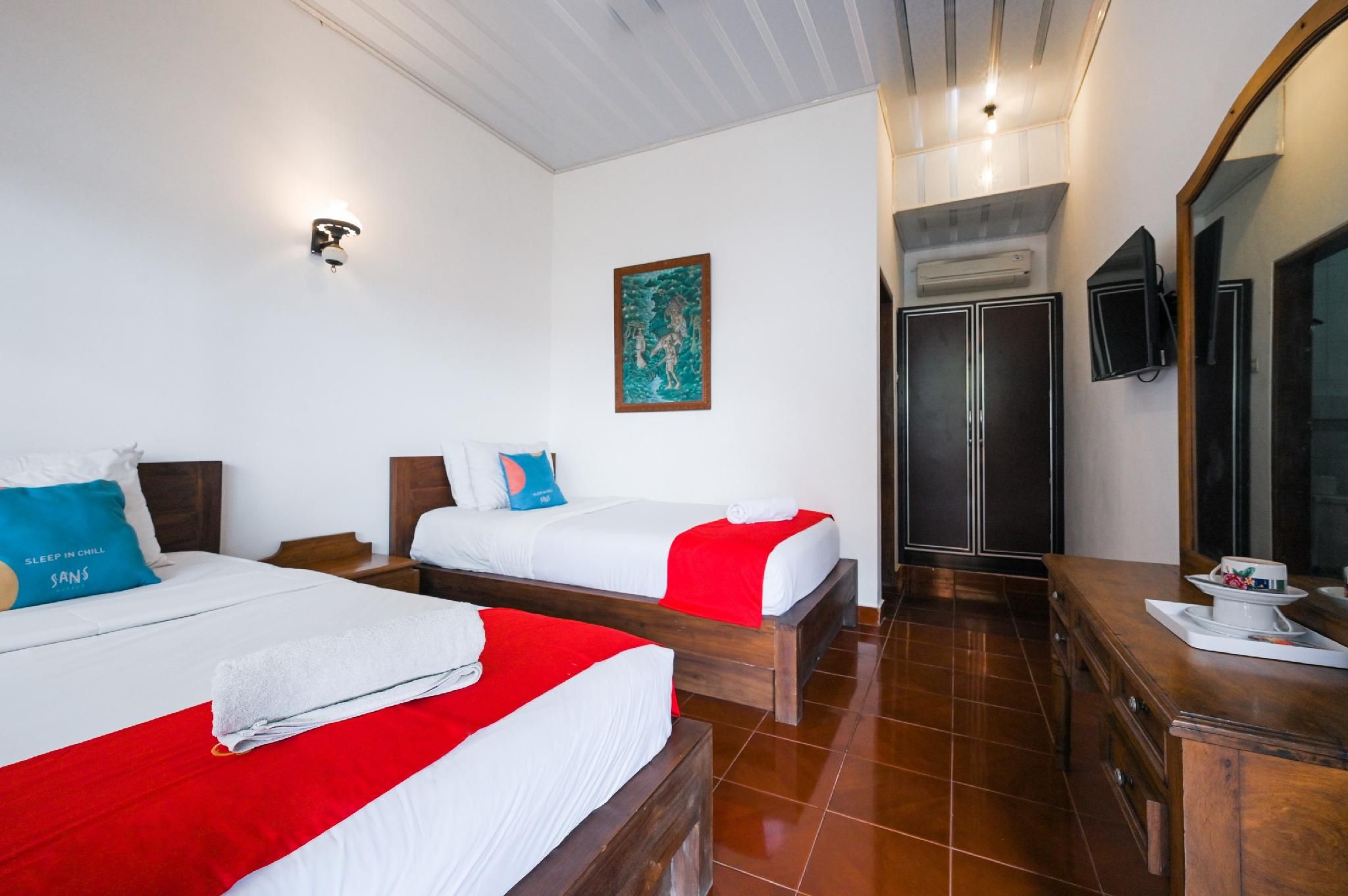 Standard Twin Room