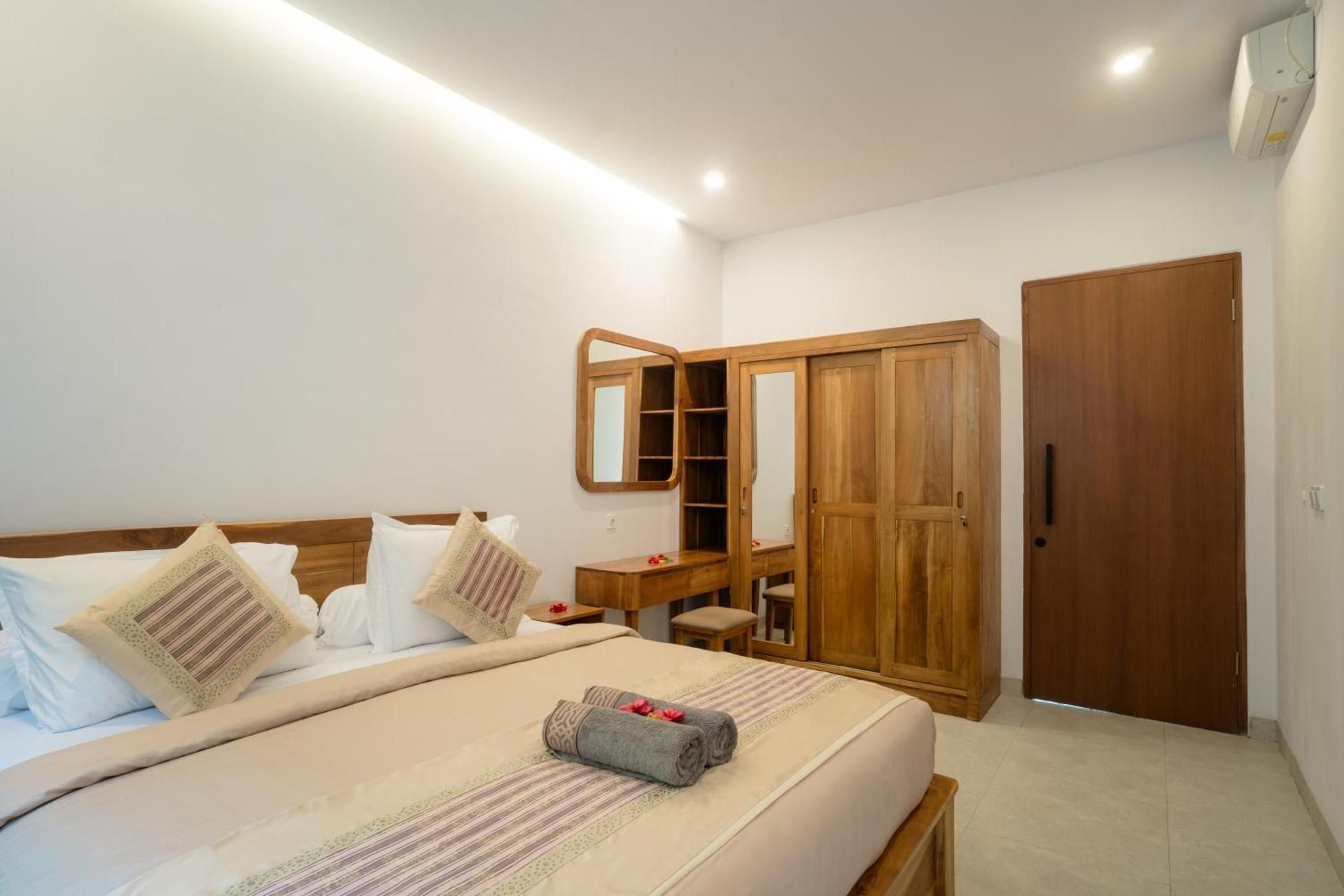 Standard Villa