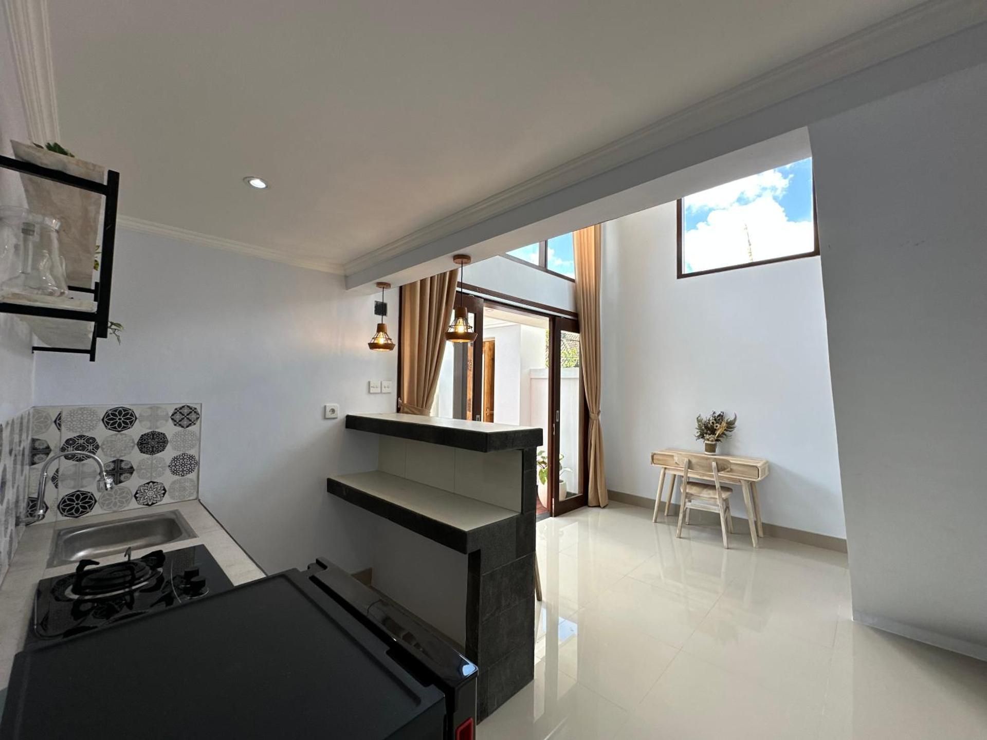Lajimbar Villa
