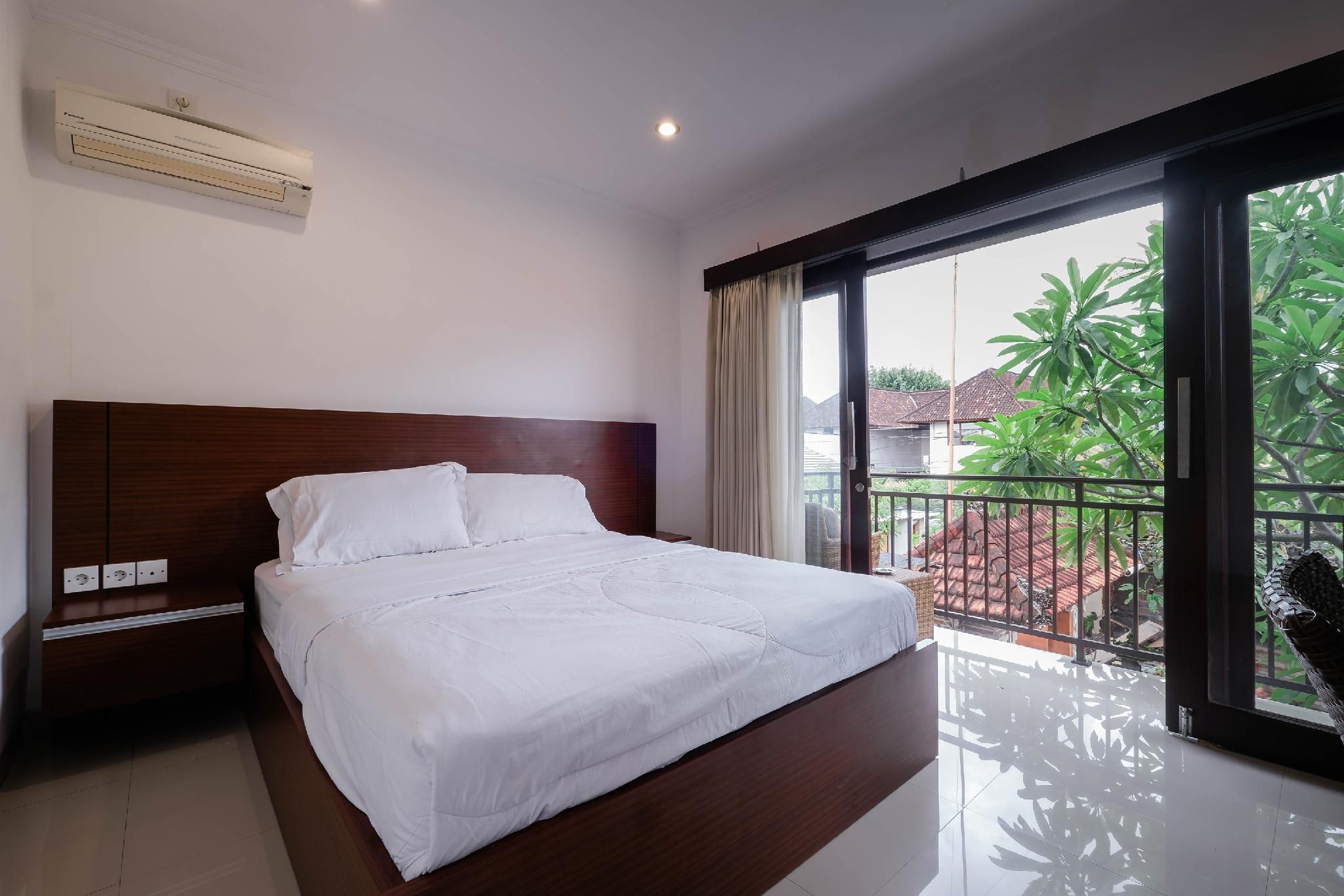 Standard Room with Balcony