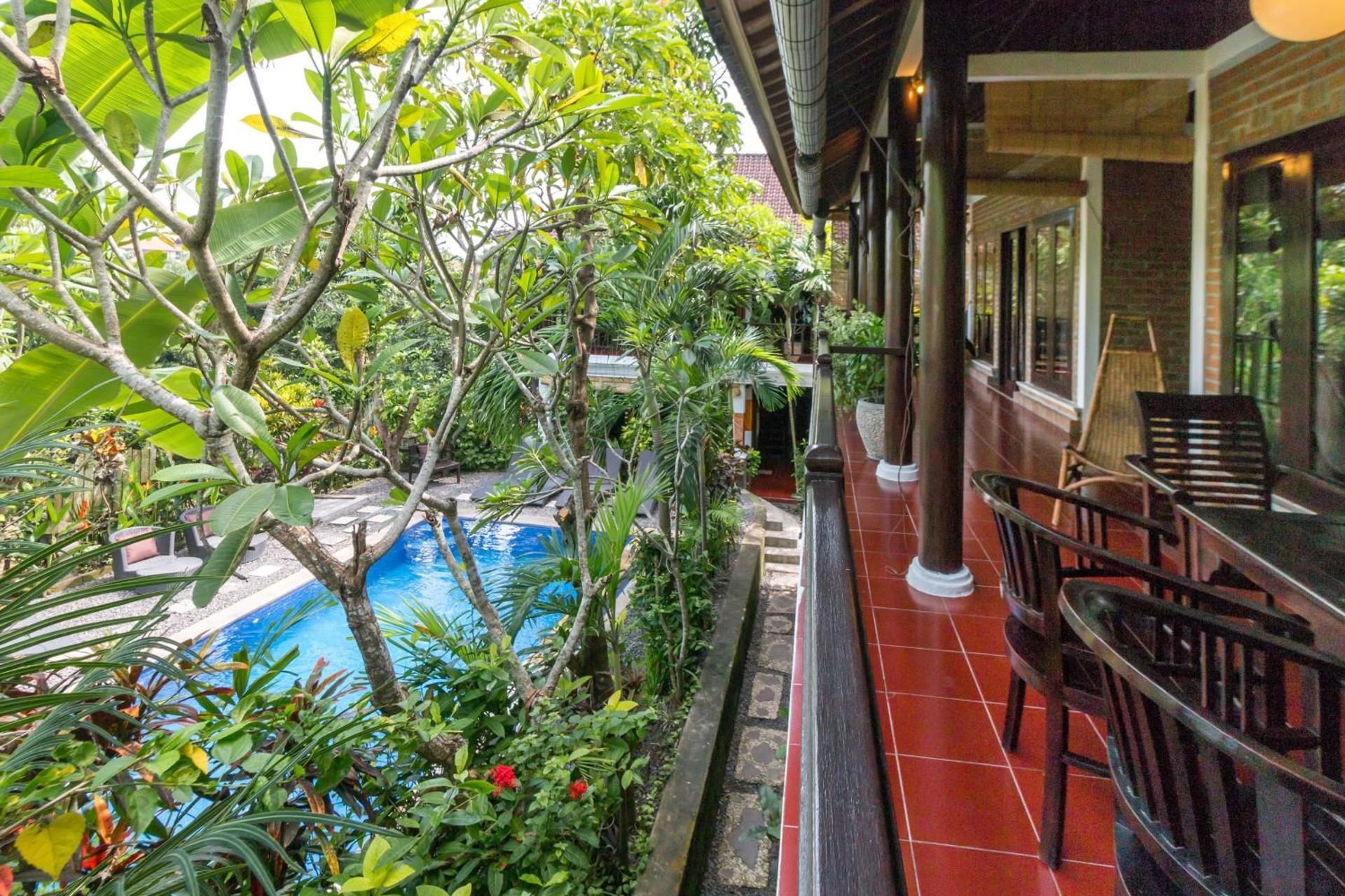 Deluxe Room with Pool View