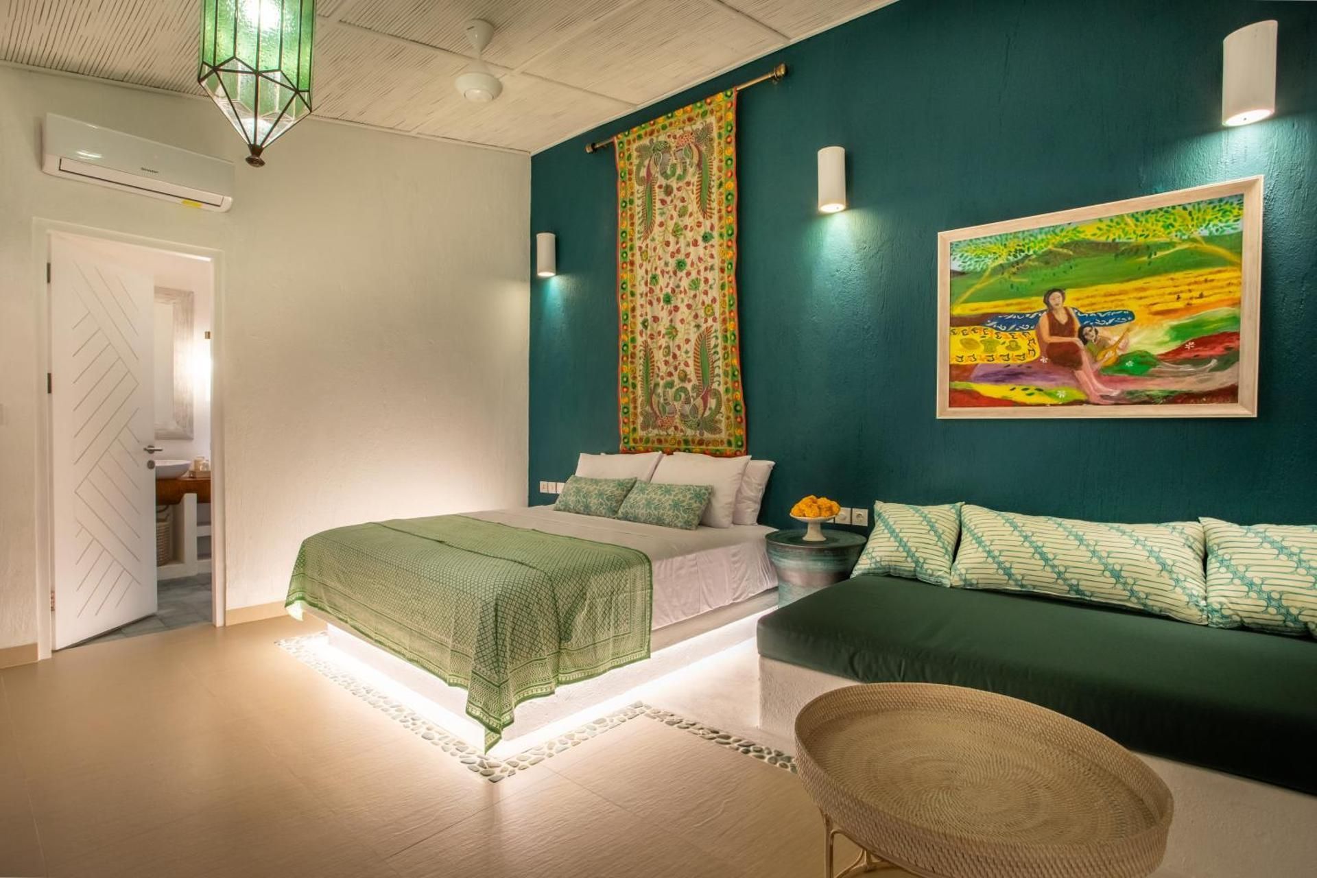 Cozy Room 6
