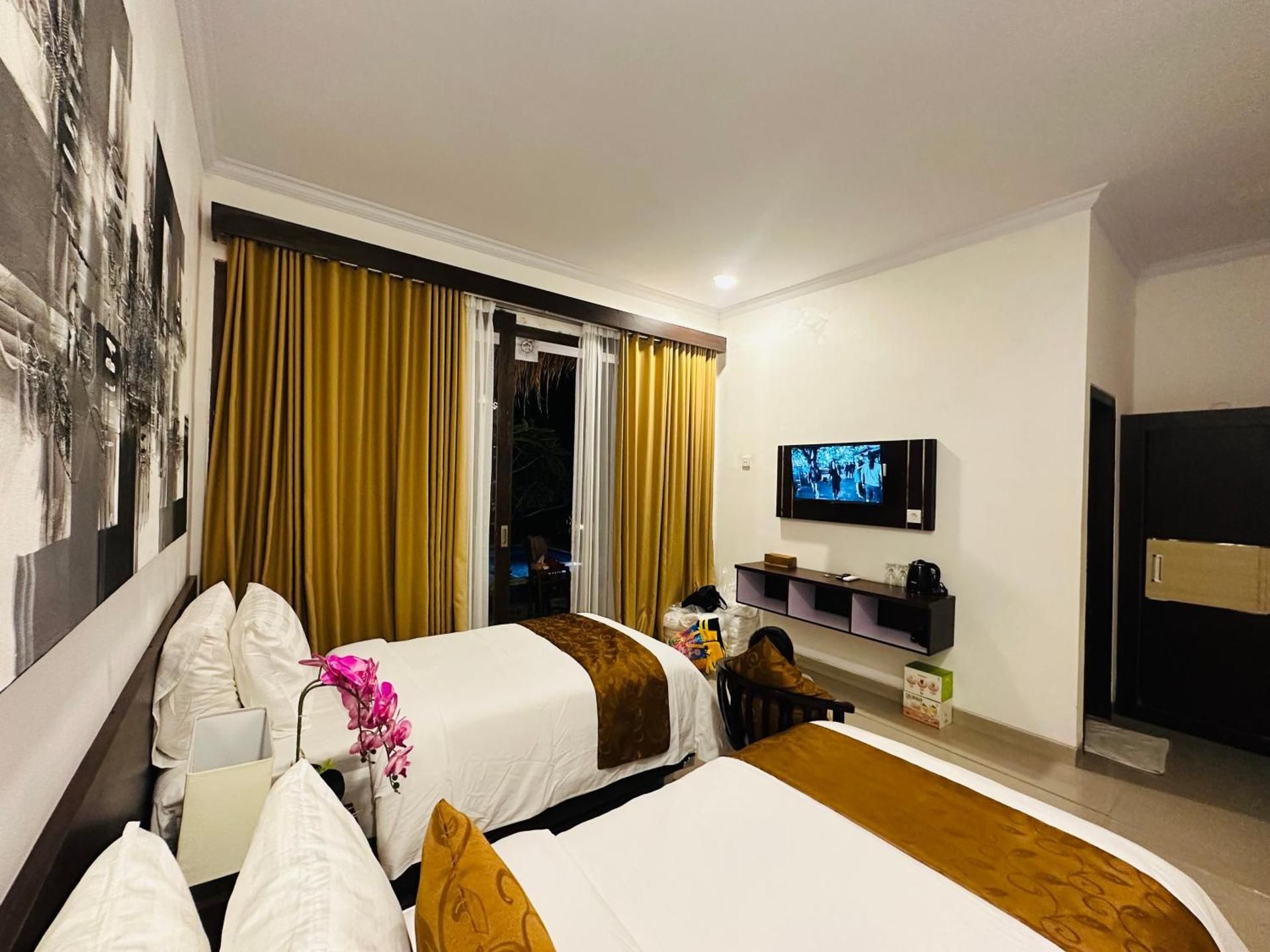 Twin Room