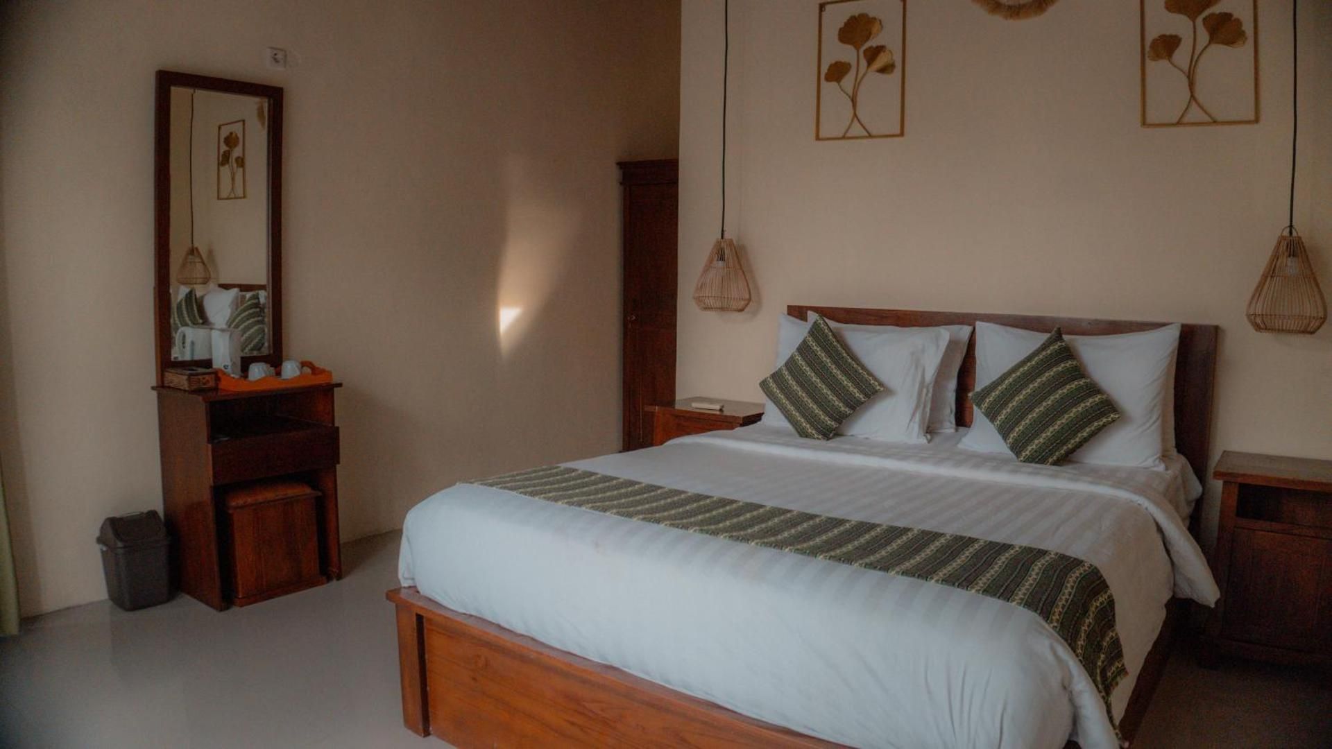 King Room with Pool View