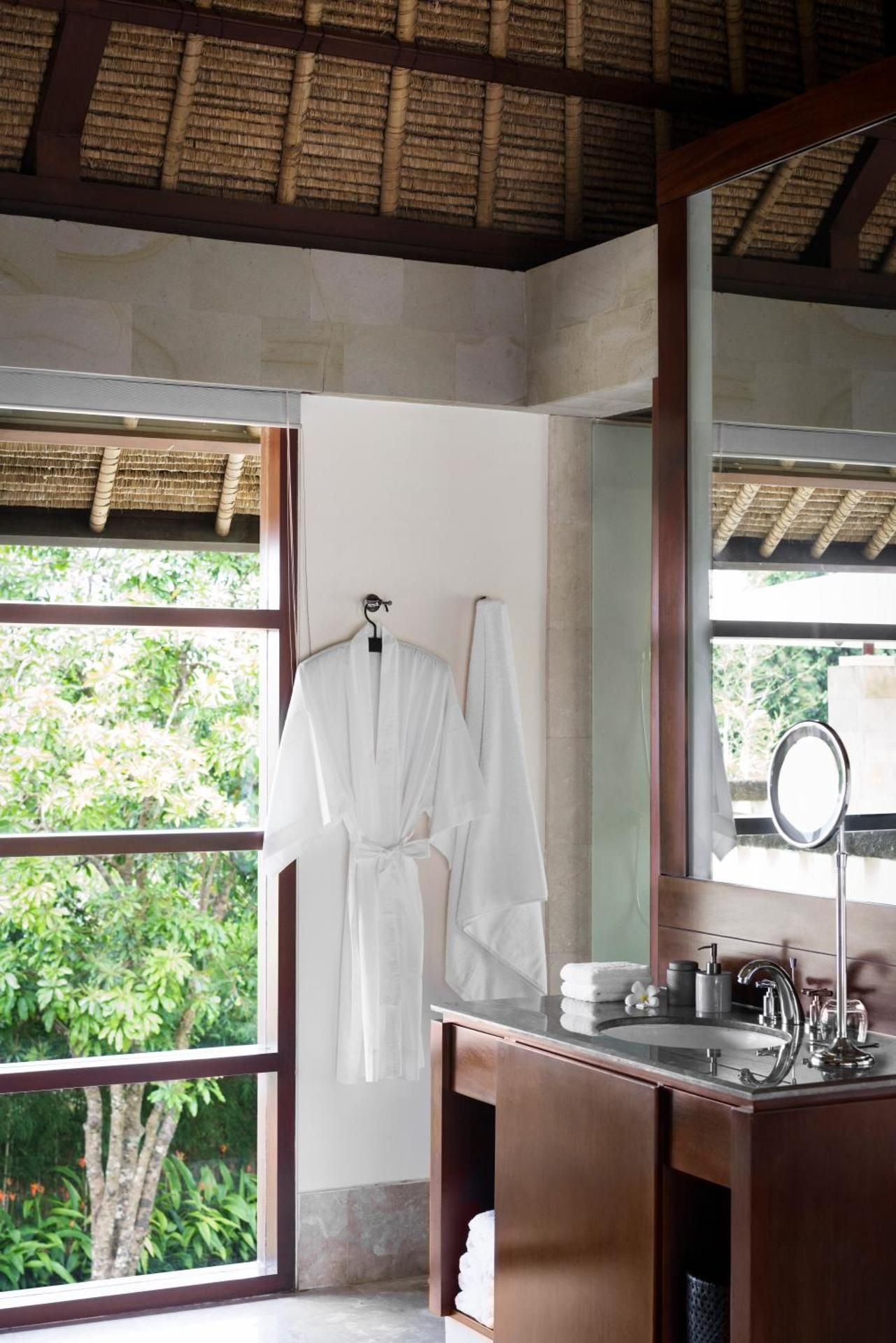 Four-Bedroom Villa with Private Pool and Free Benefit