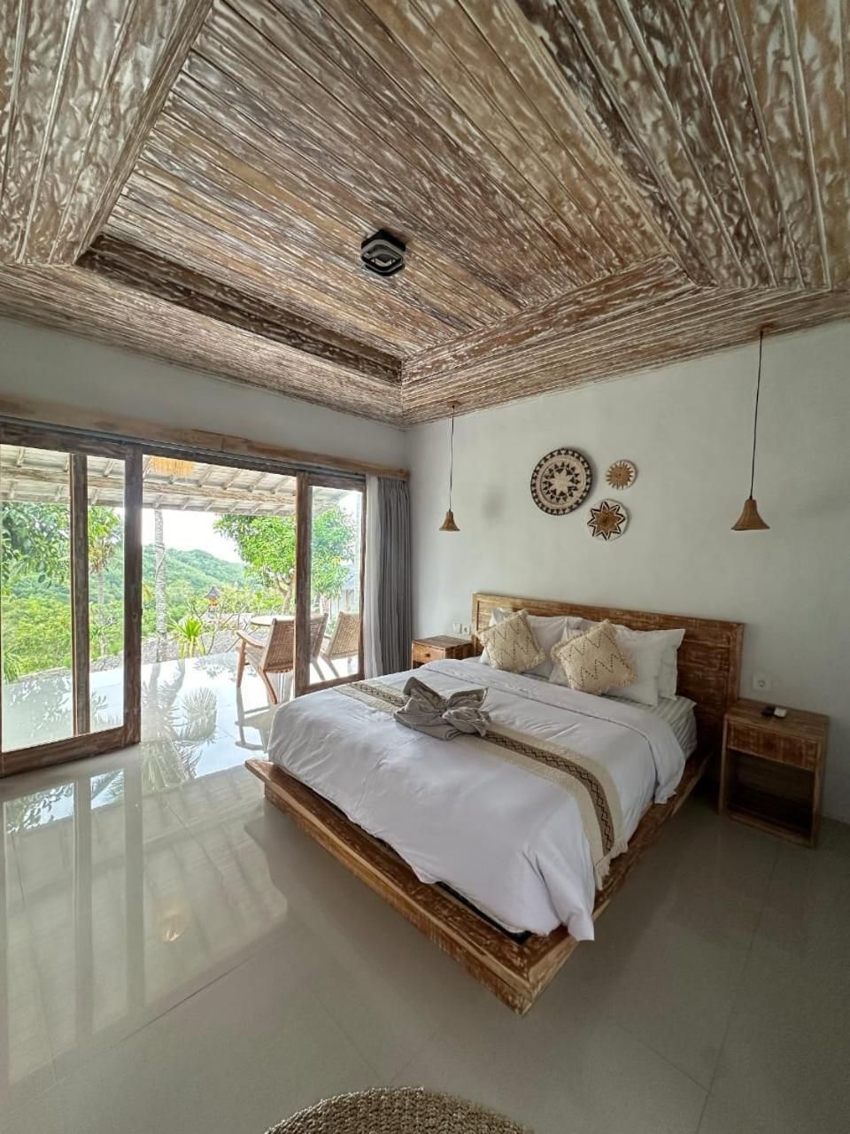 King Room with Mountain View