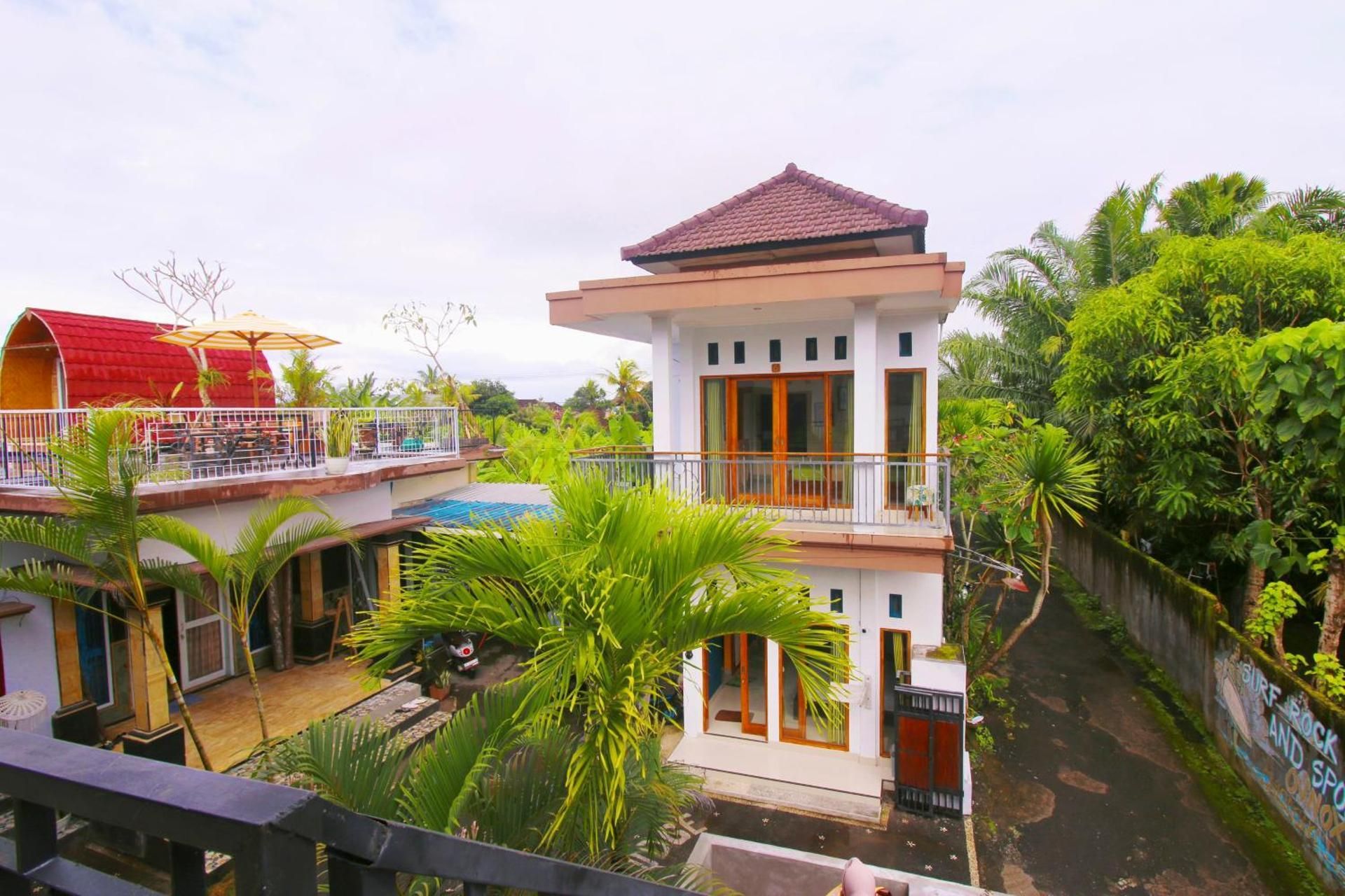 Medewi Hady Surf Camp