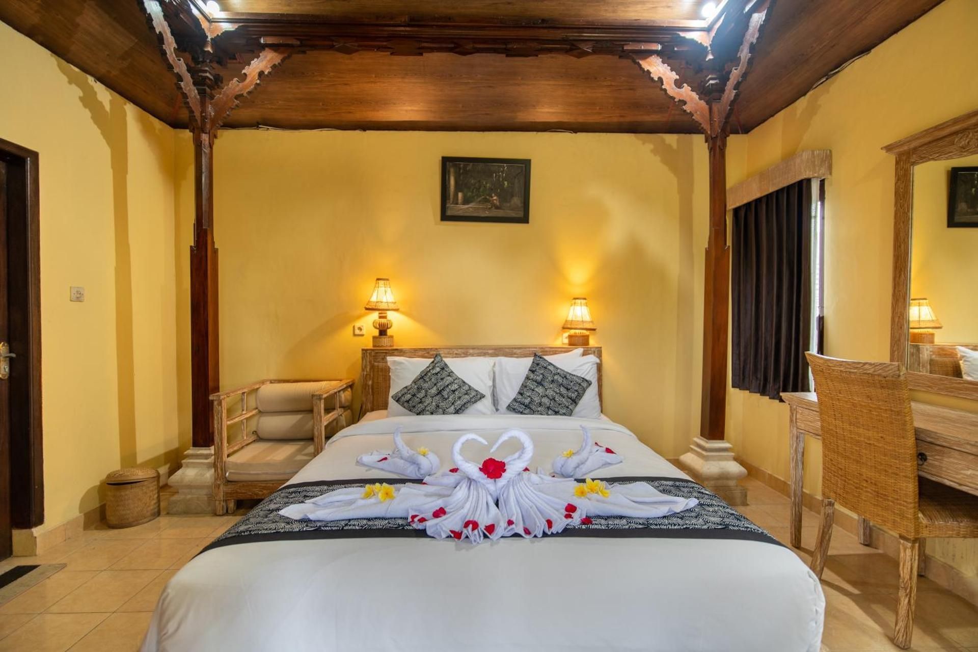 Deluxe Double Room with Bath