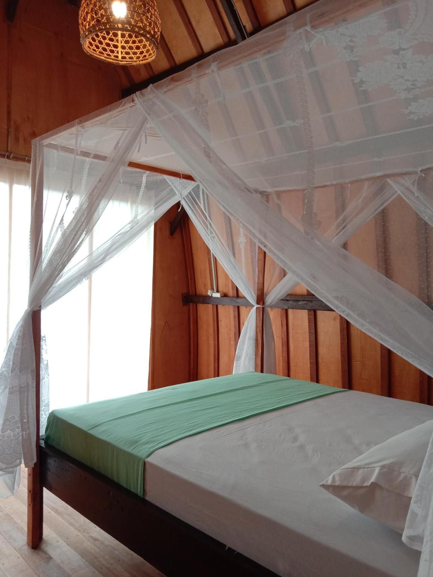 One-Bedroom Bungalow