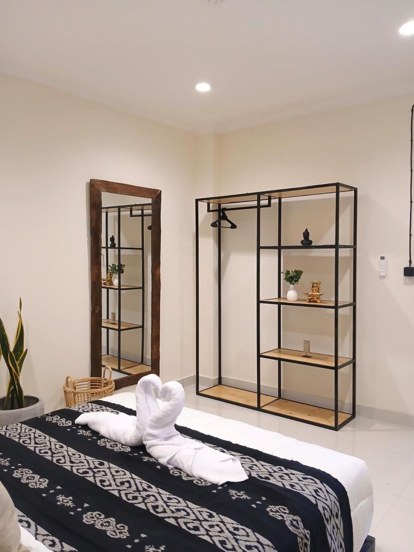 Suite Apartment