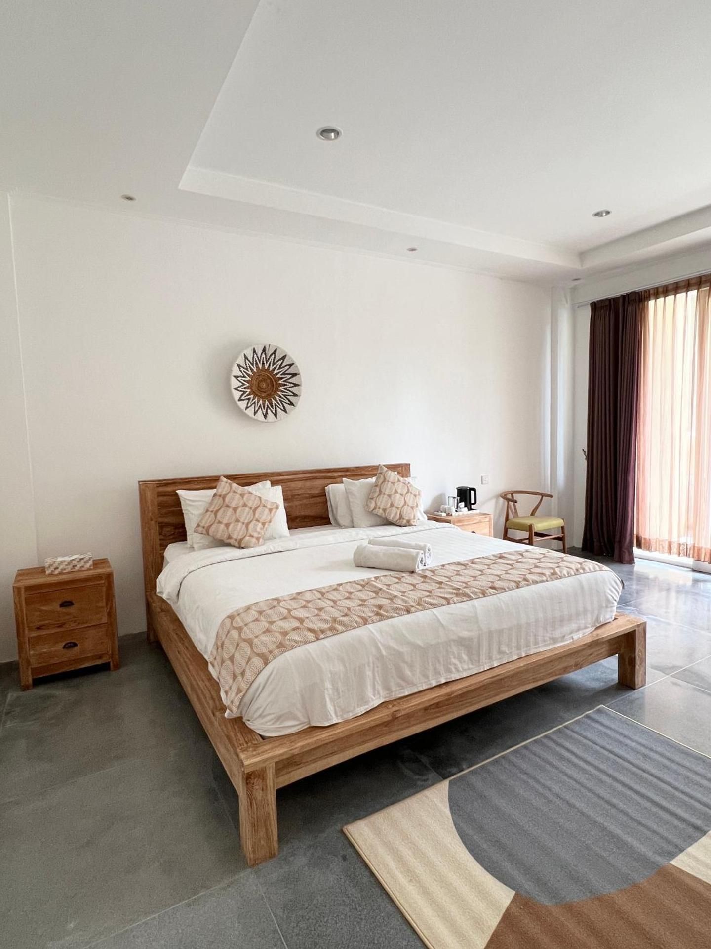 King Room with Pool View