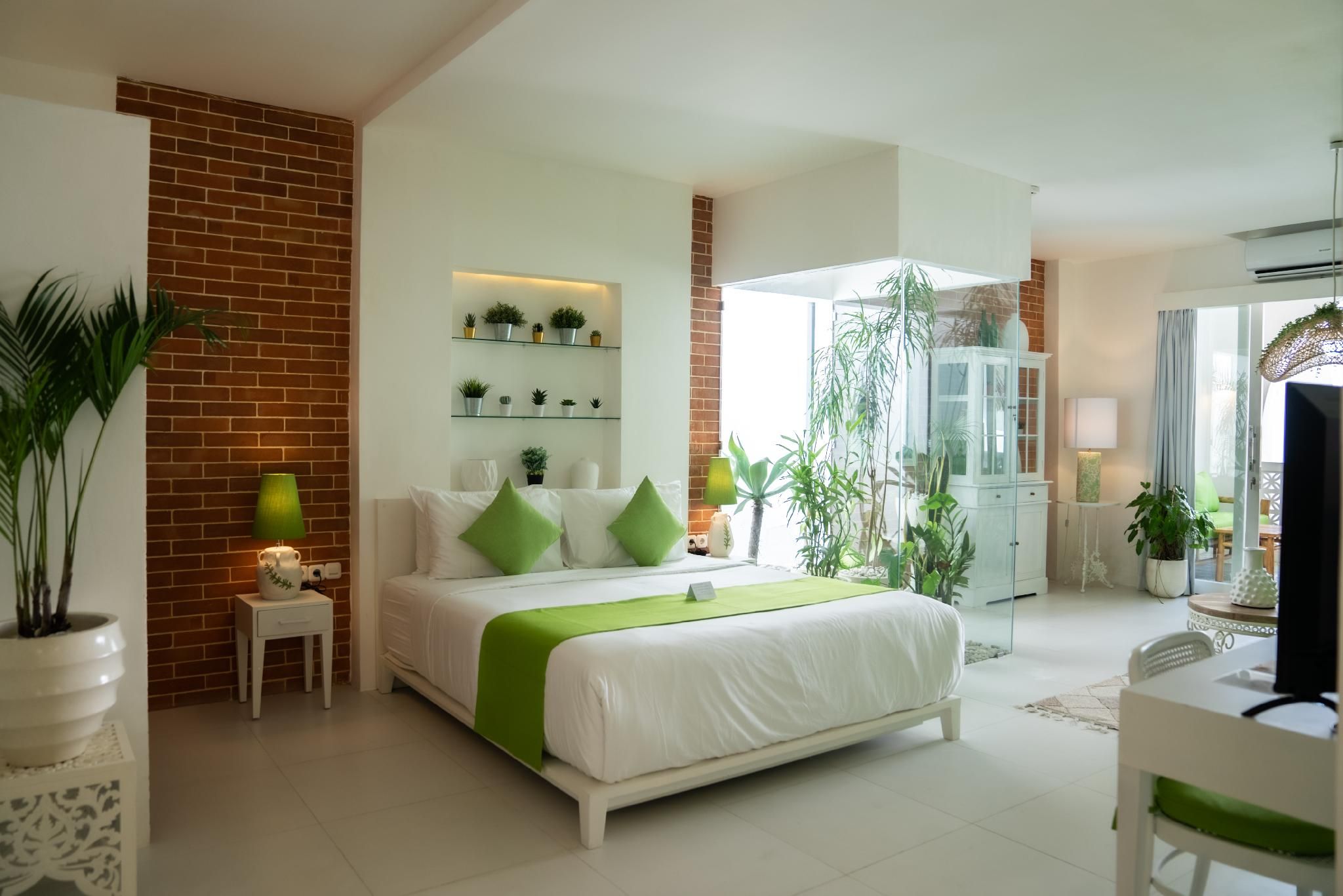 Suite Room