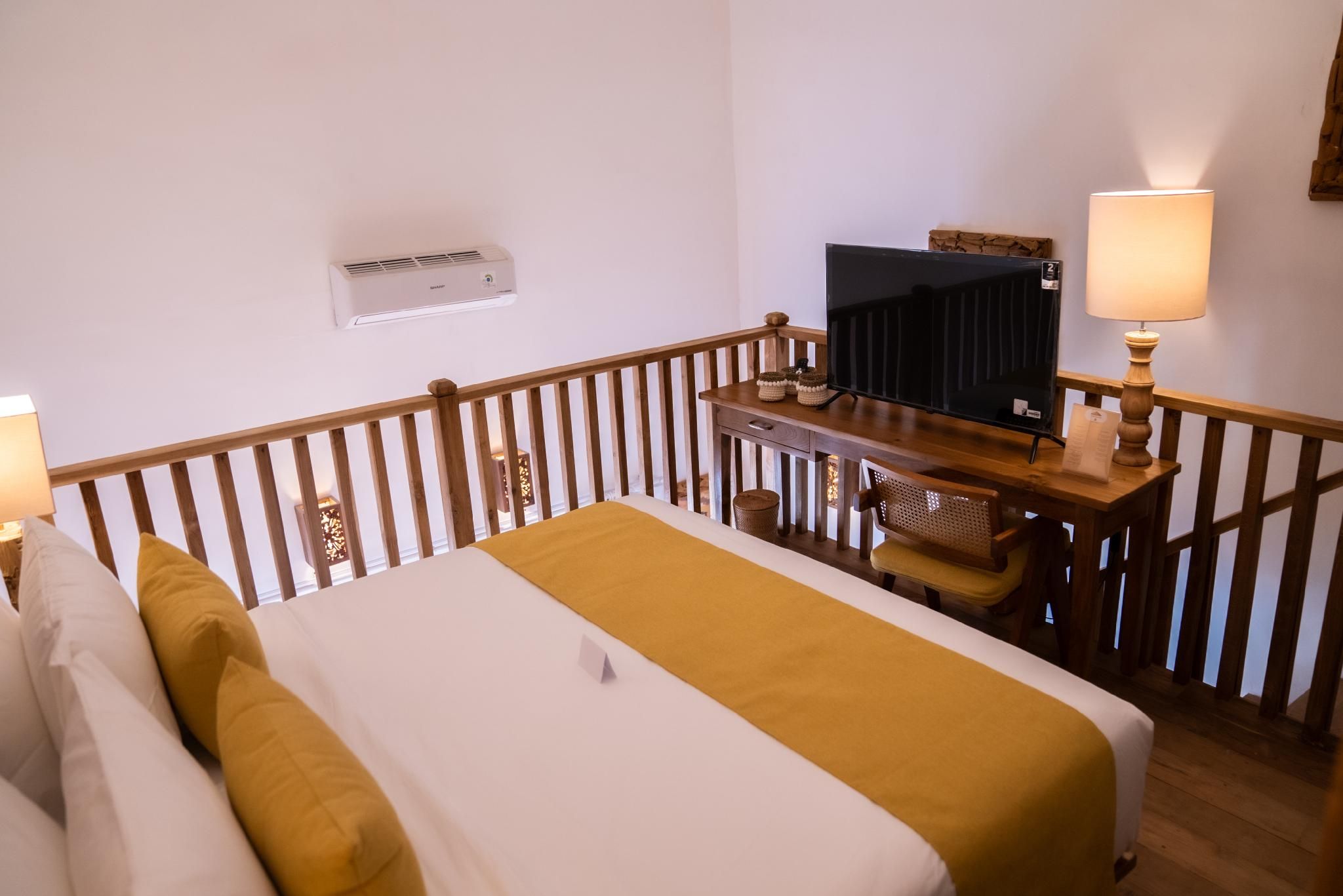 Mezzanine Suite