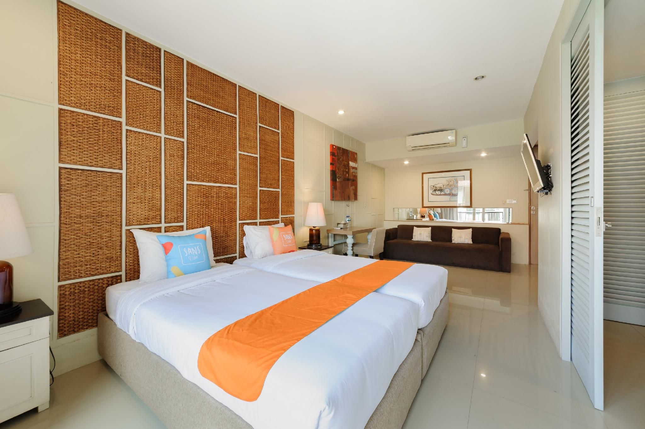 Deluxe Twin Room