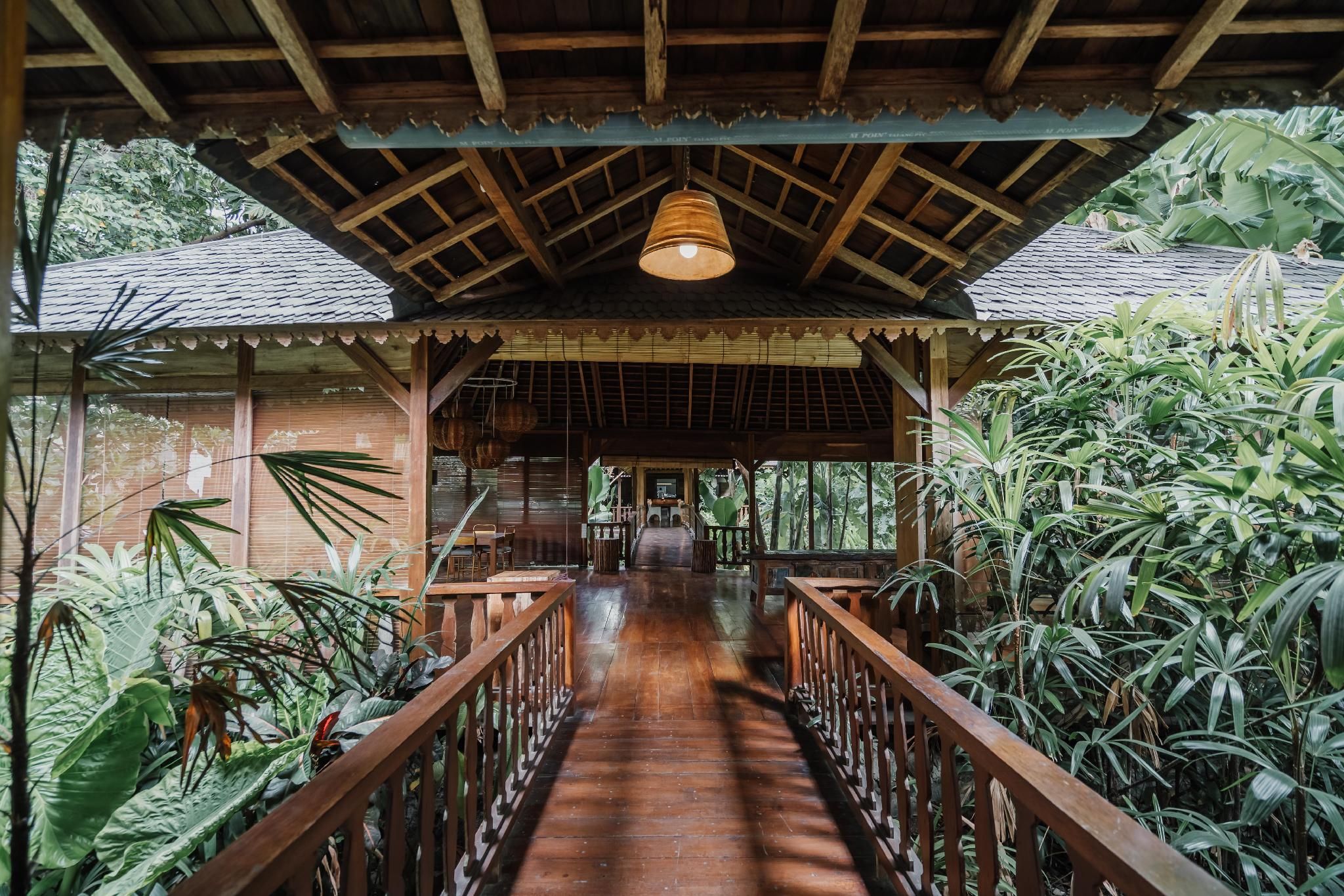 Kropak Canggu