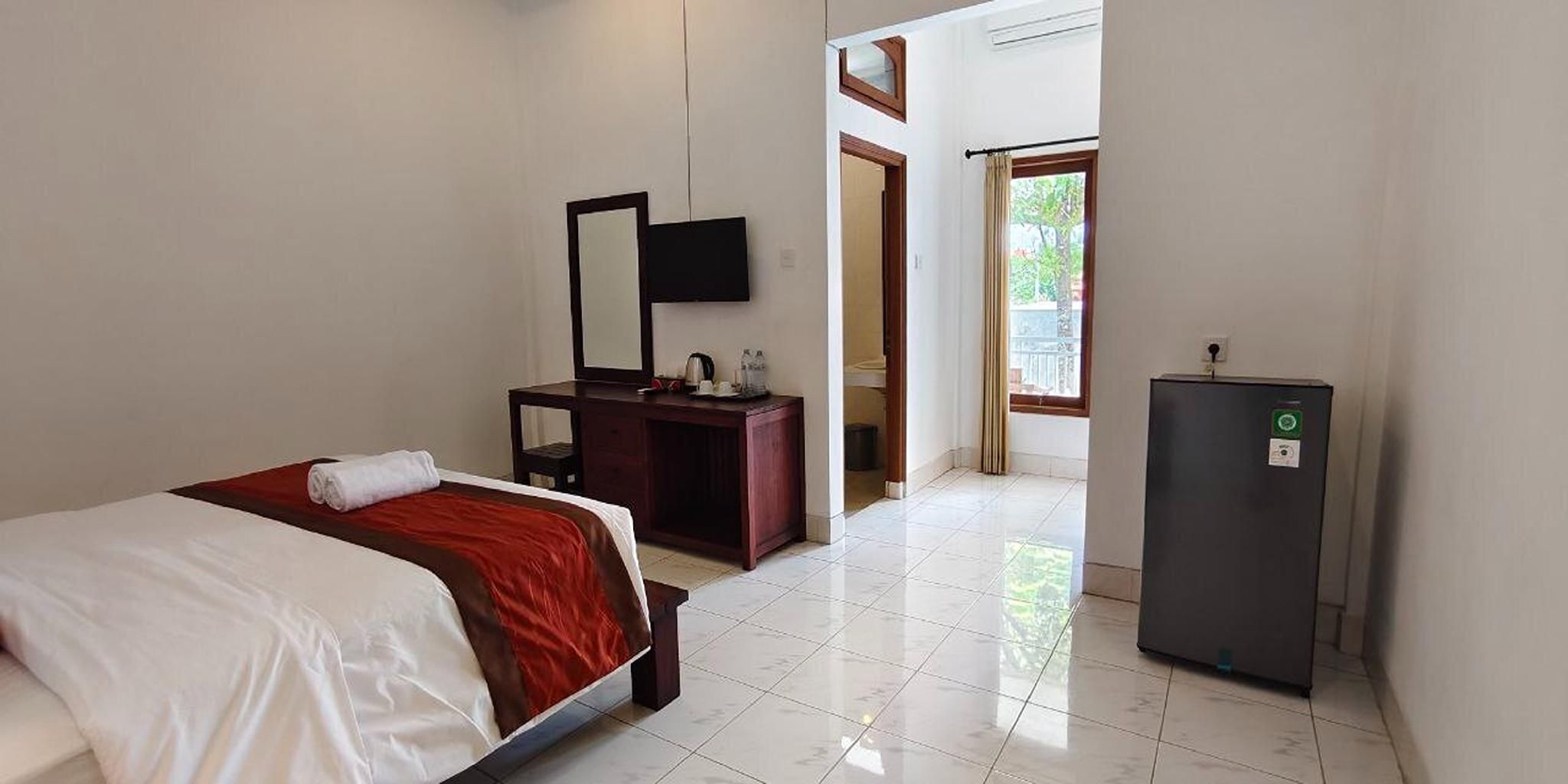 Deluxe Room with Balcony