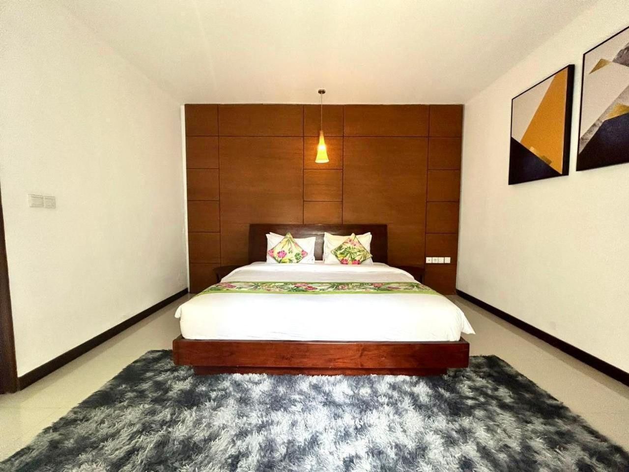 One-Bedroom Villa