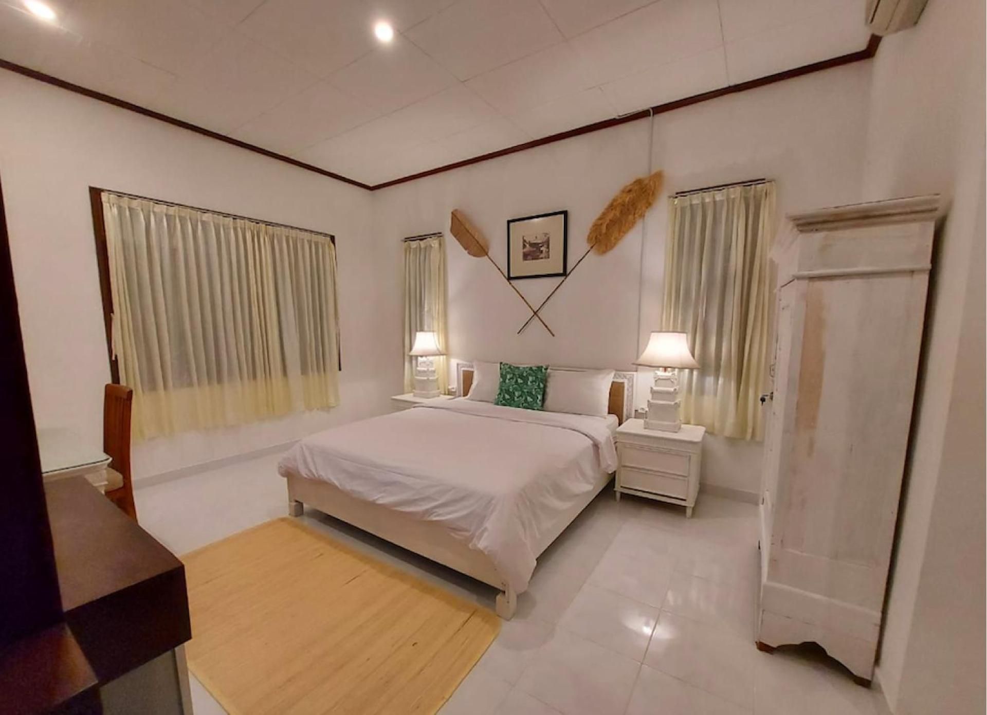 Large Double Room