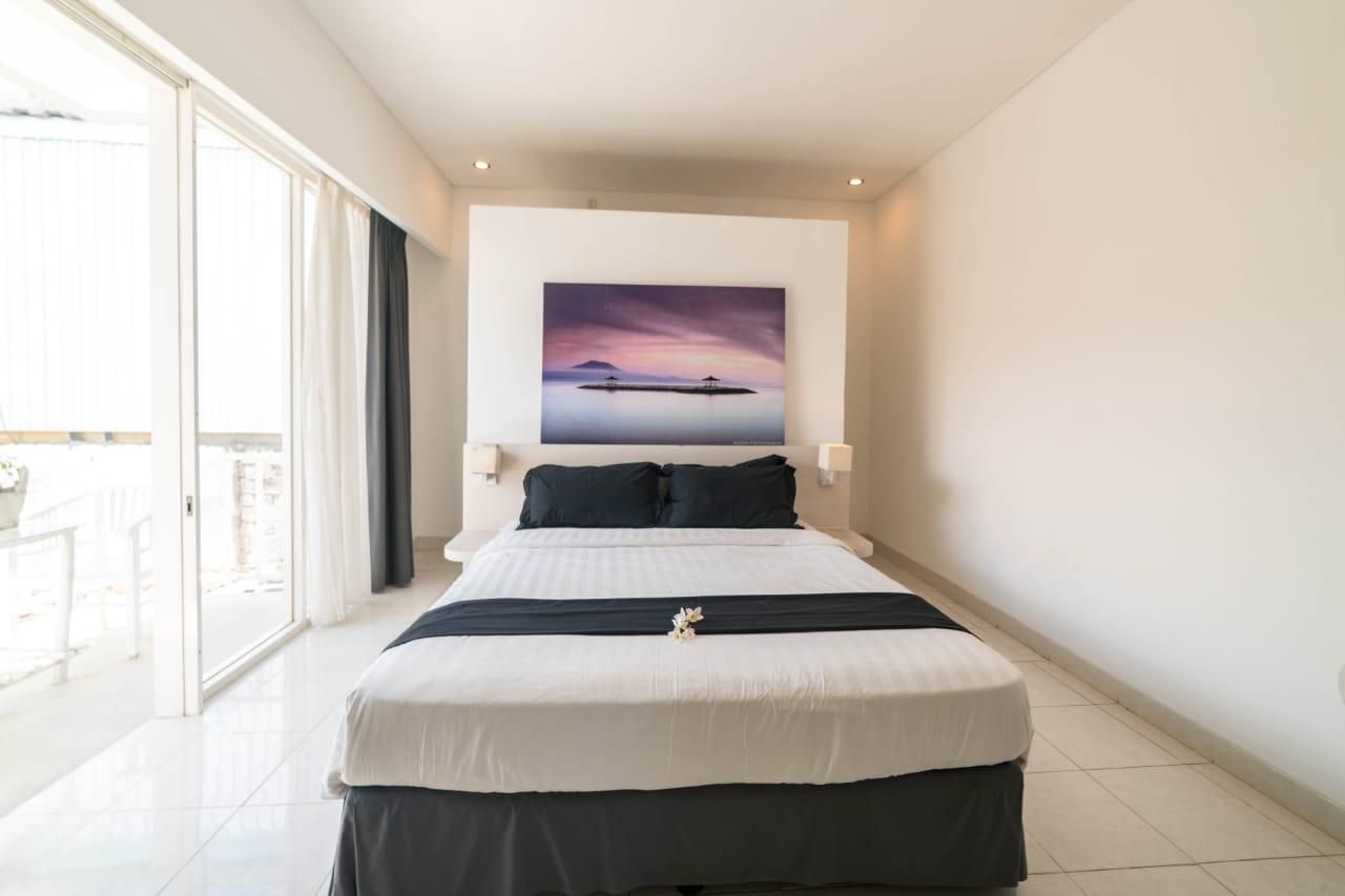 Balcony suite
