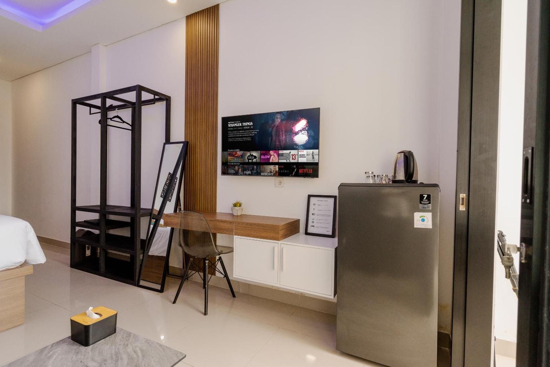 Studio with Balcony