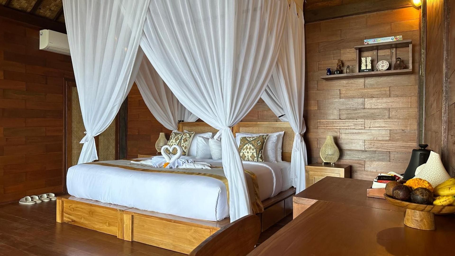 Deluxe Wana Pool Villa with View