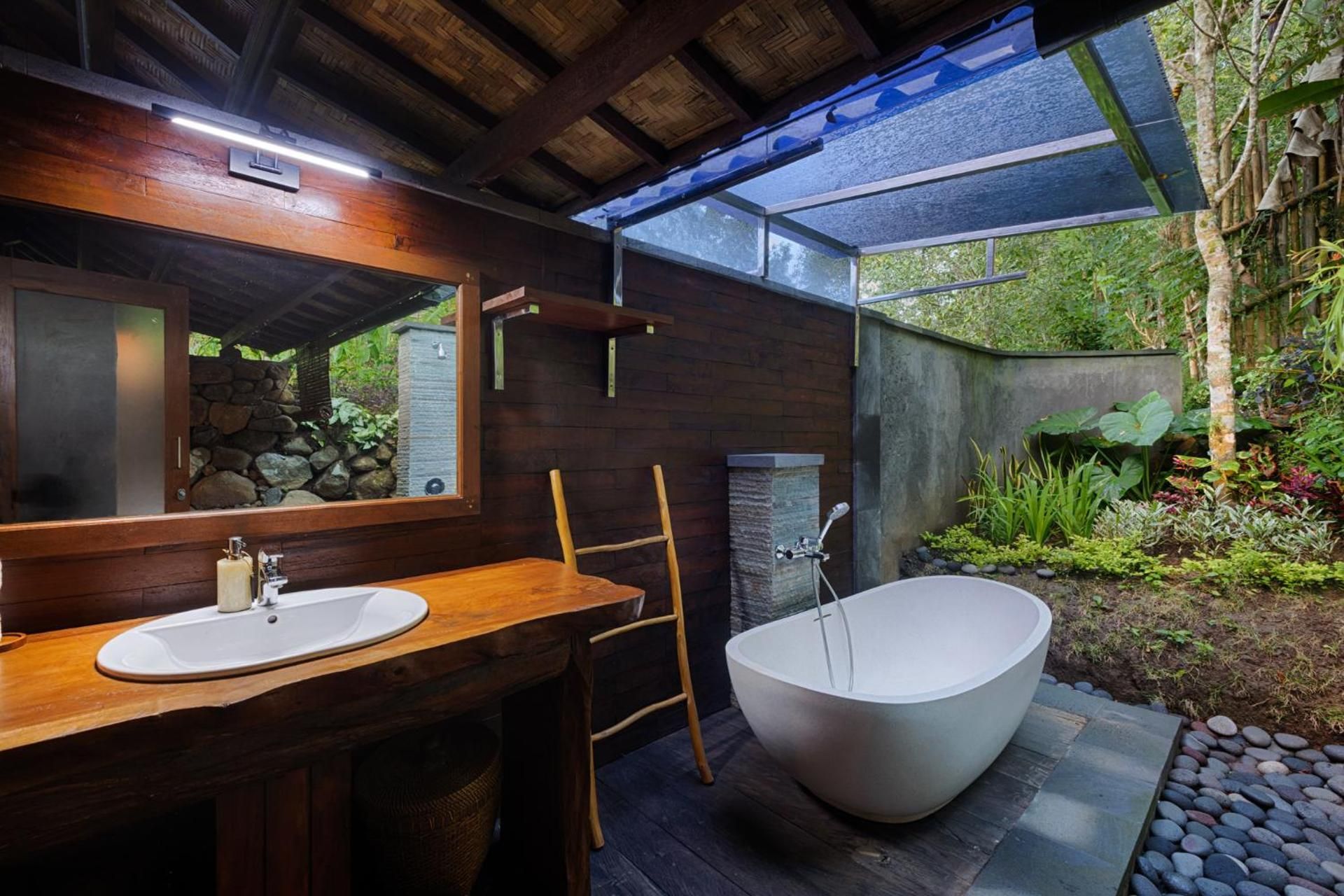 Deluxe Wani Pool Villa with View