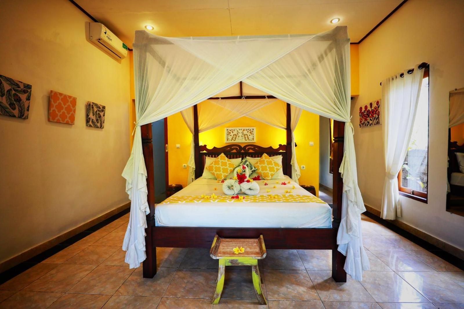 Queen Room