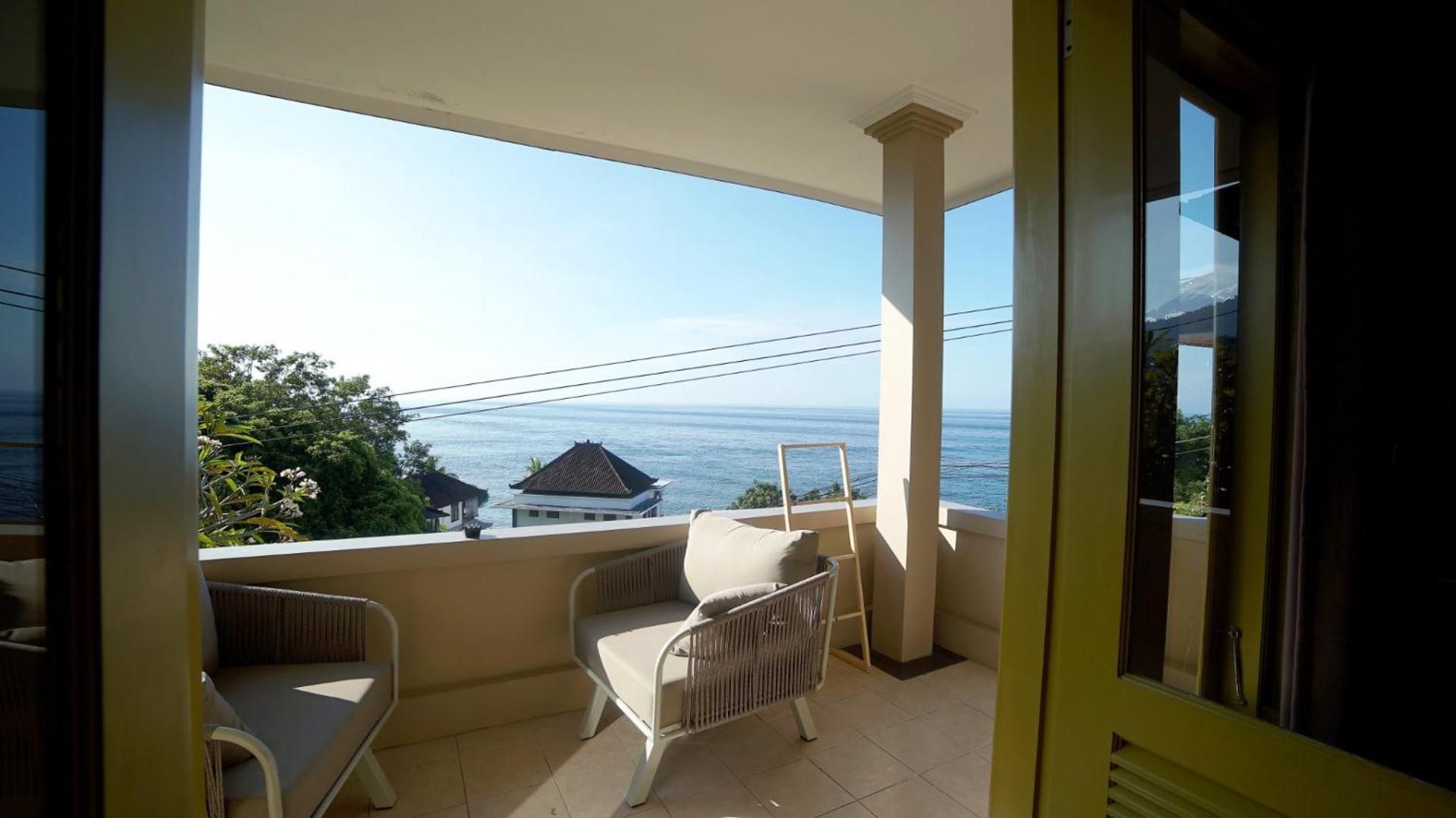 Deluxe Sea View