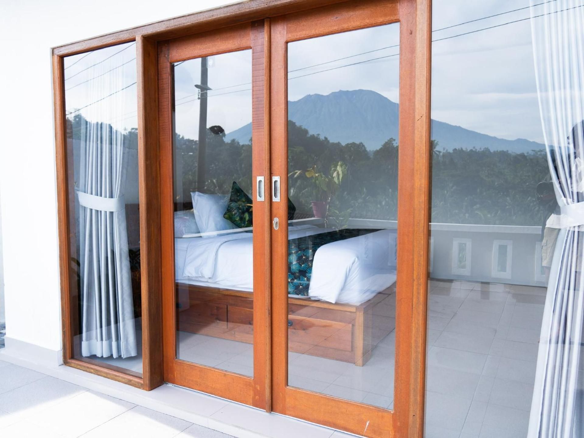 King Suite with Balcony