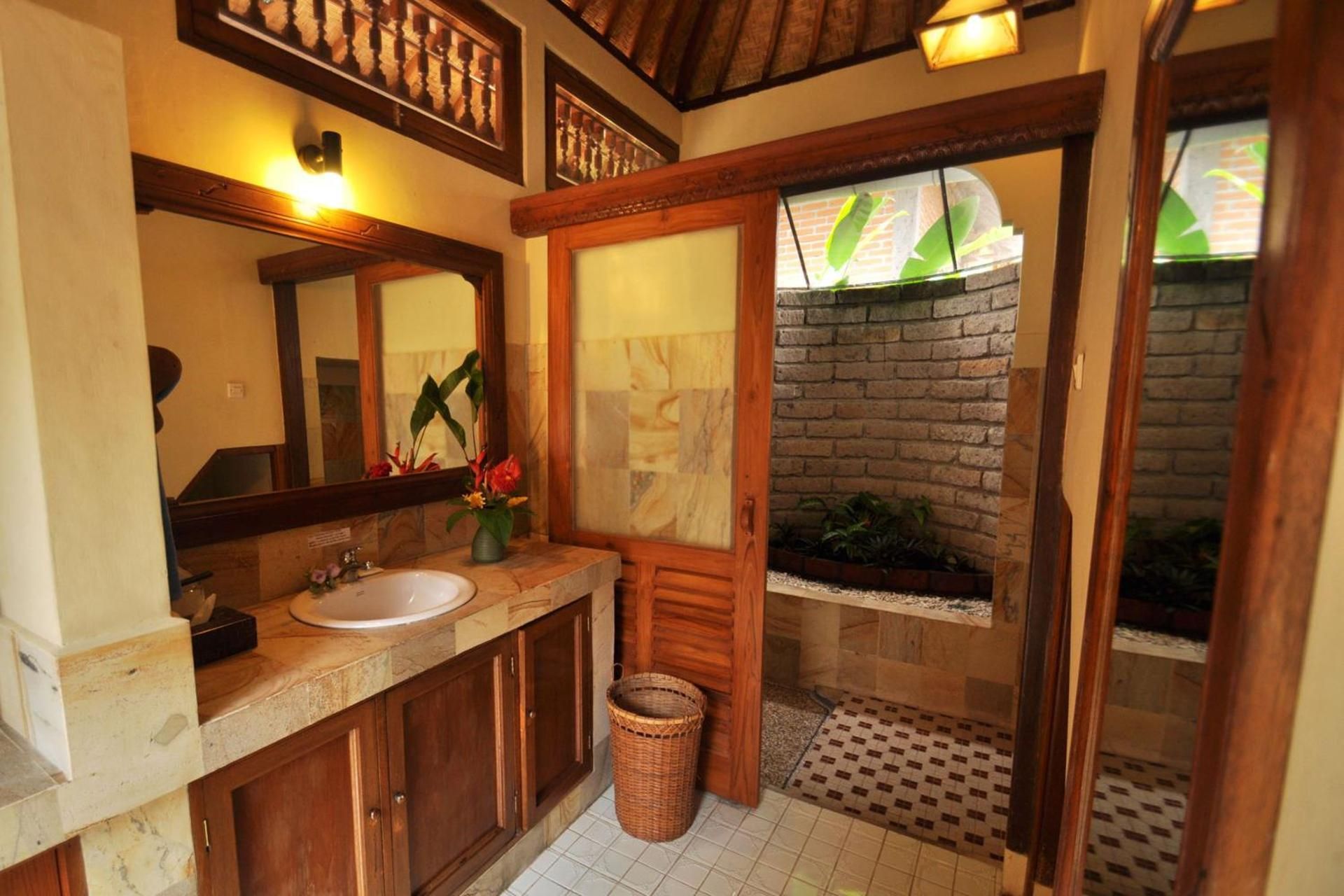 Standard Cottage