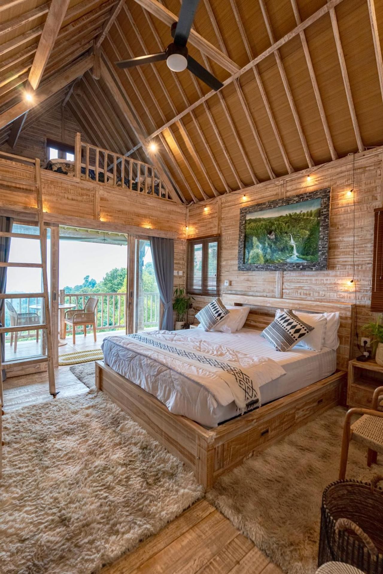 Double Room with Mountain View